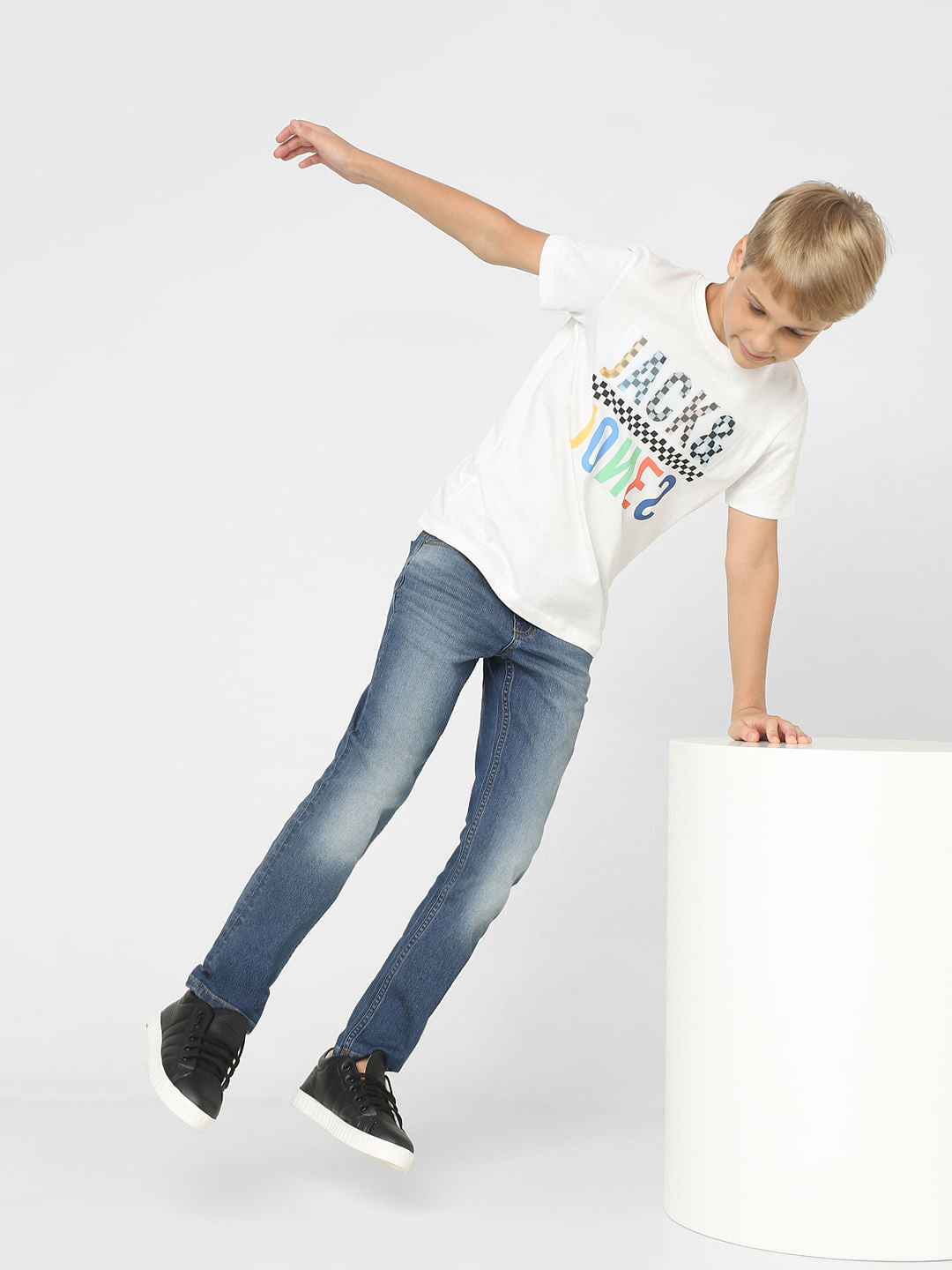 Boys Blue Mid Rise Regular Fit Jeans