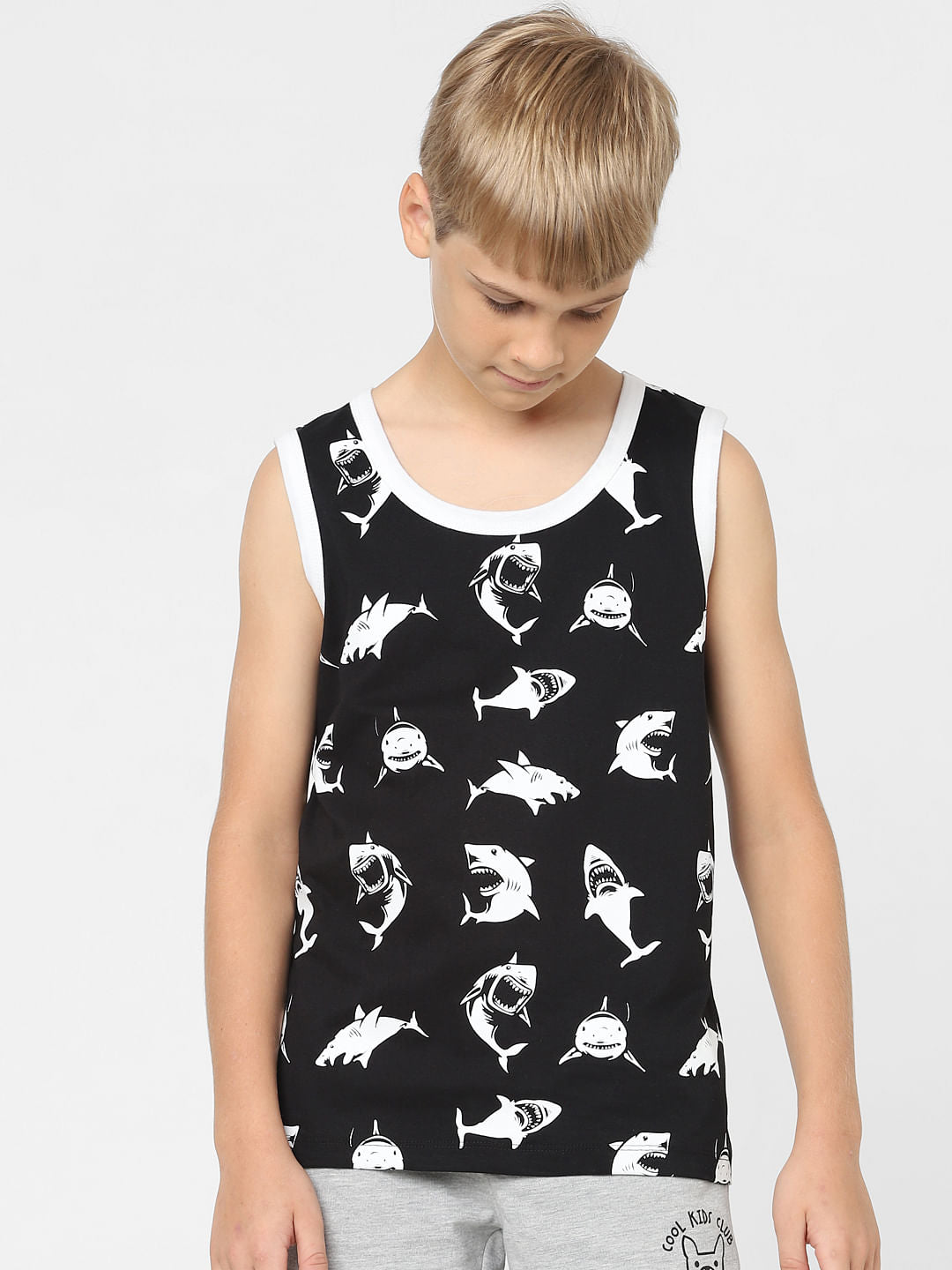 Boys Black Printed Crew Neck Vest