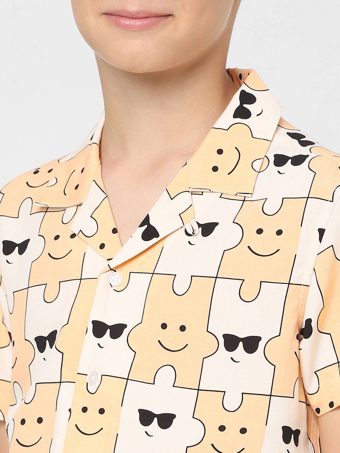 Boys Peach Printed Short Sleeves Shirt
