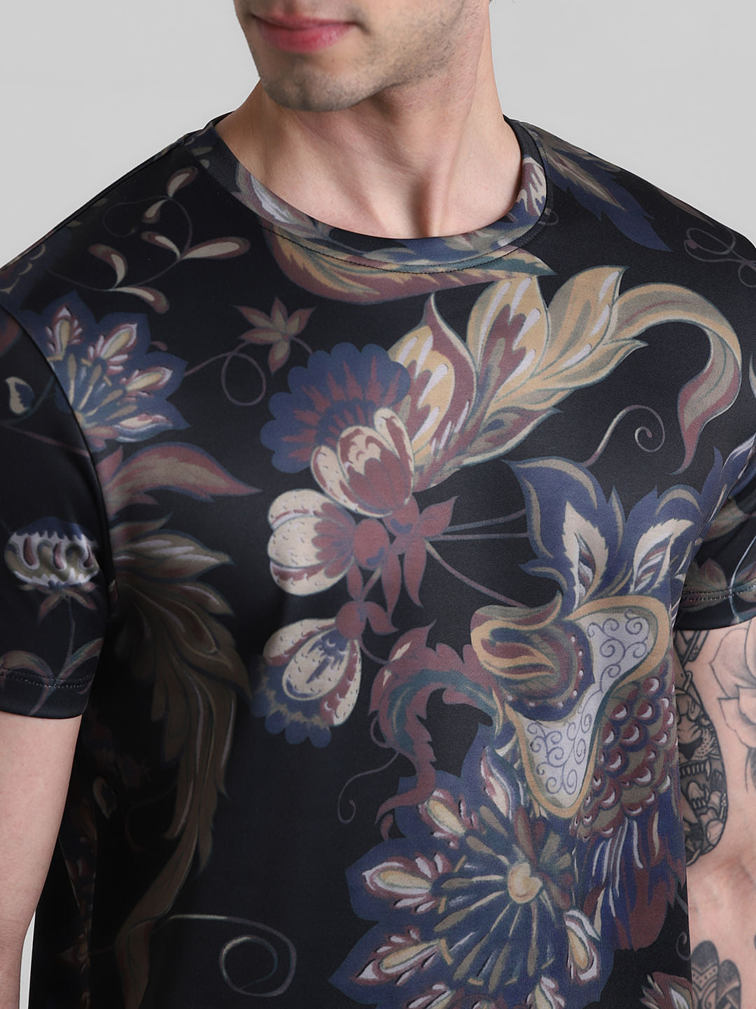 Black Floral Crew Neck T-shirt