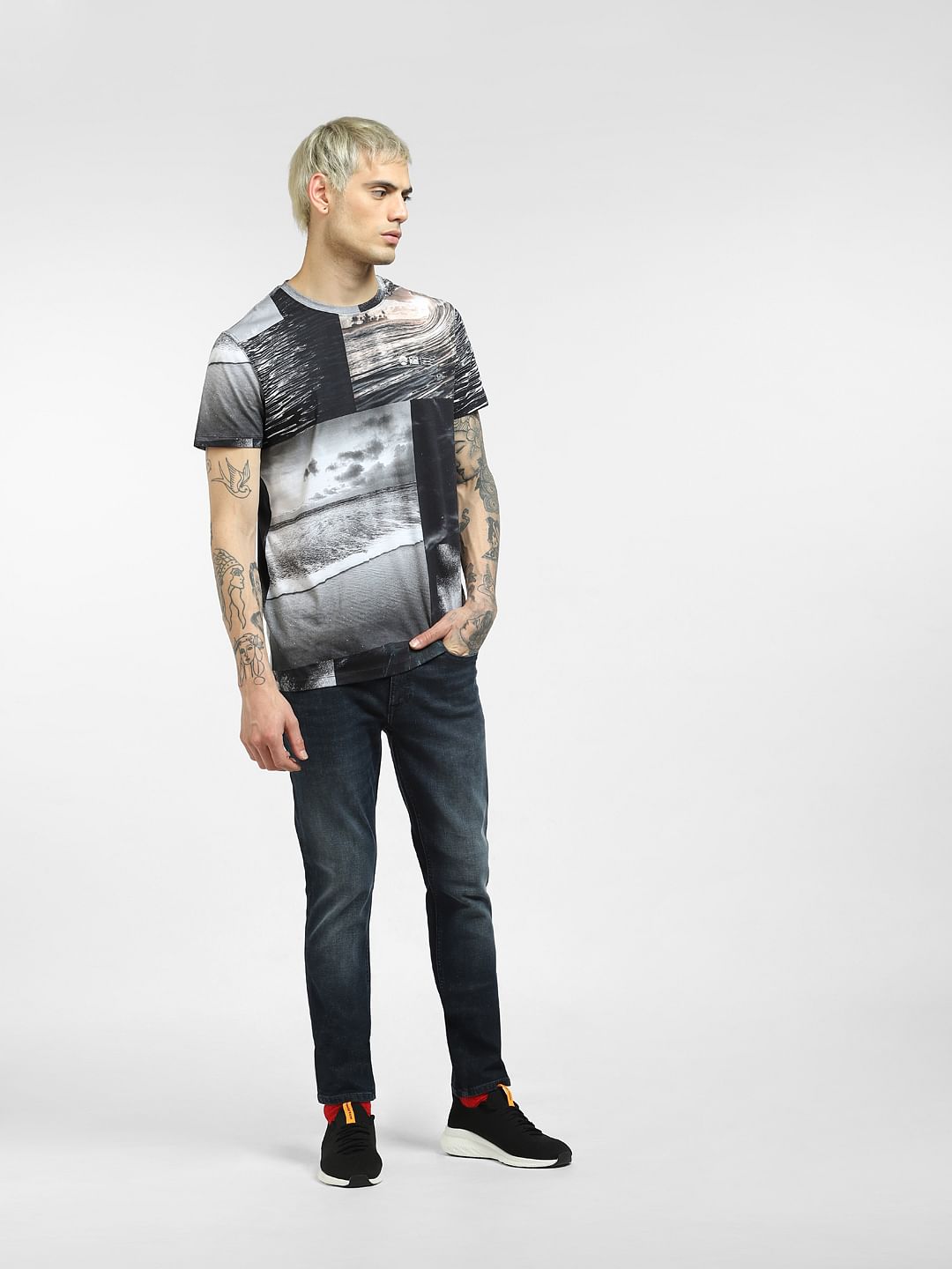 Black Vintage Crew Neck T-shirt