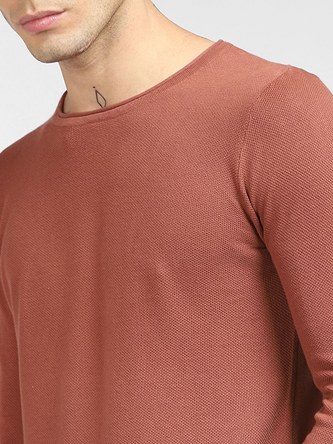 Brown Pullover