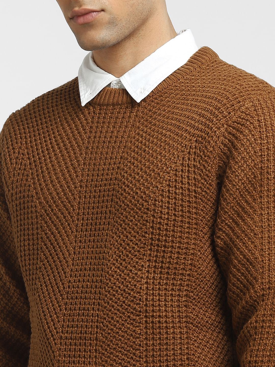 Brown Textured Slim Fit T-shirt