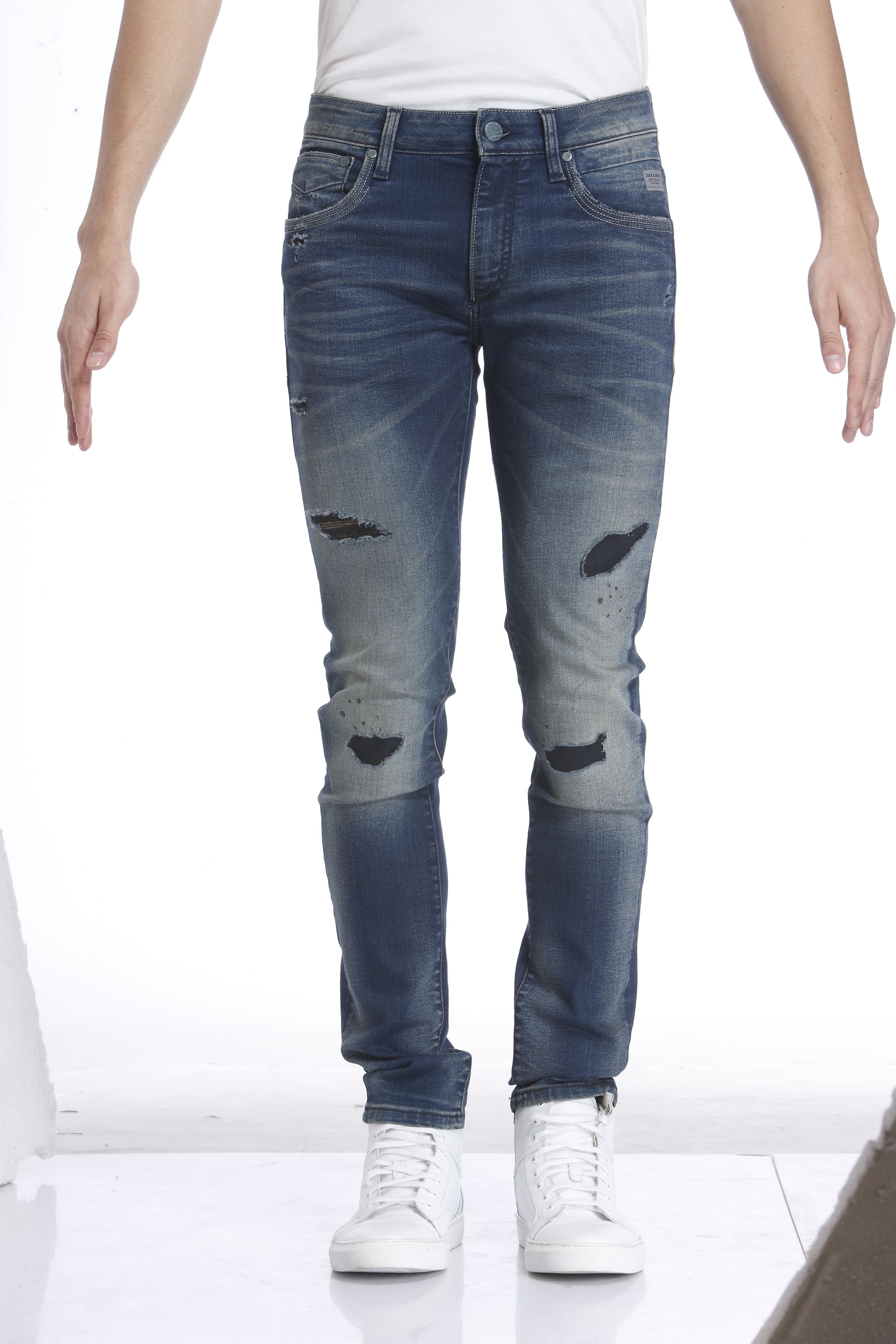 Heavy Distress Jeans