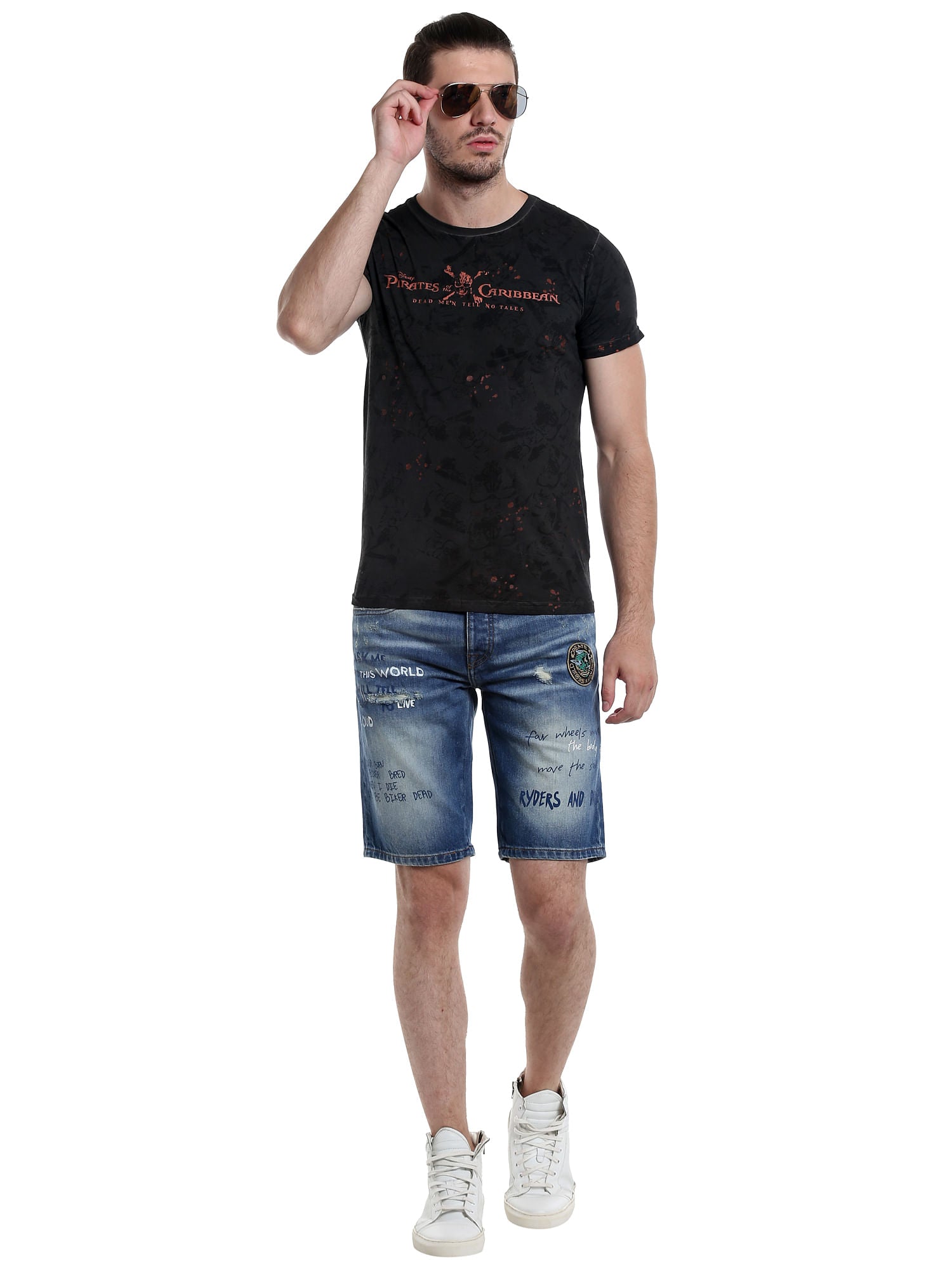 Pirates Of The Caribbean Graphic Print Grey T-Shirt