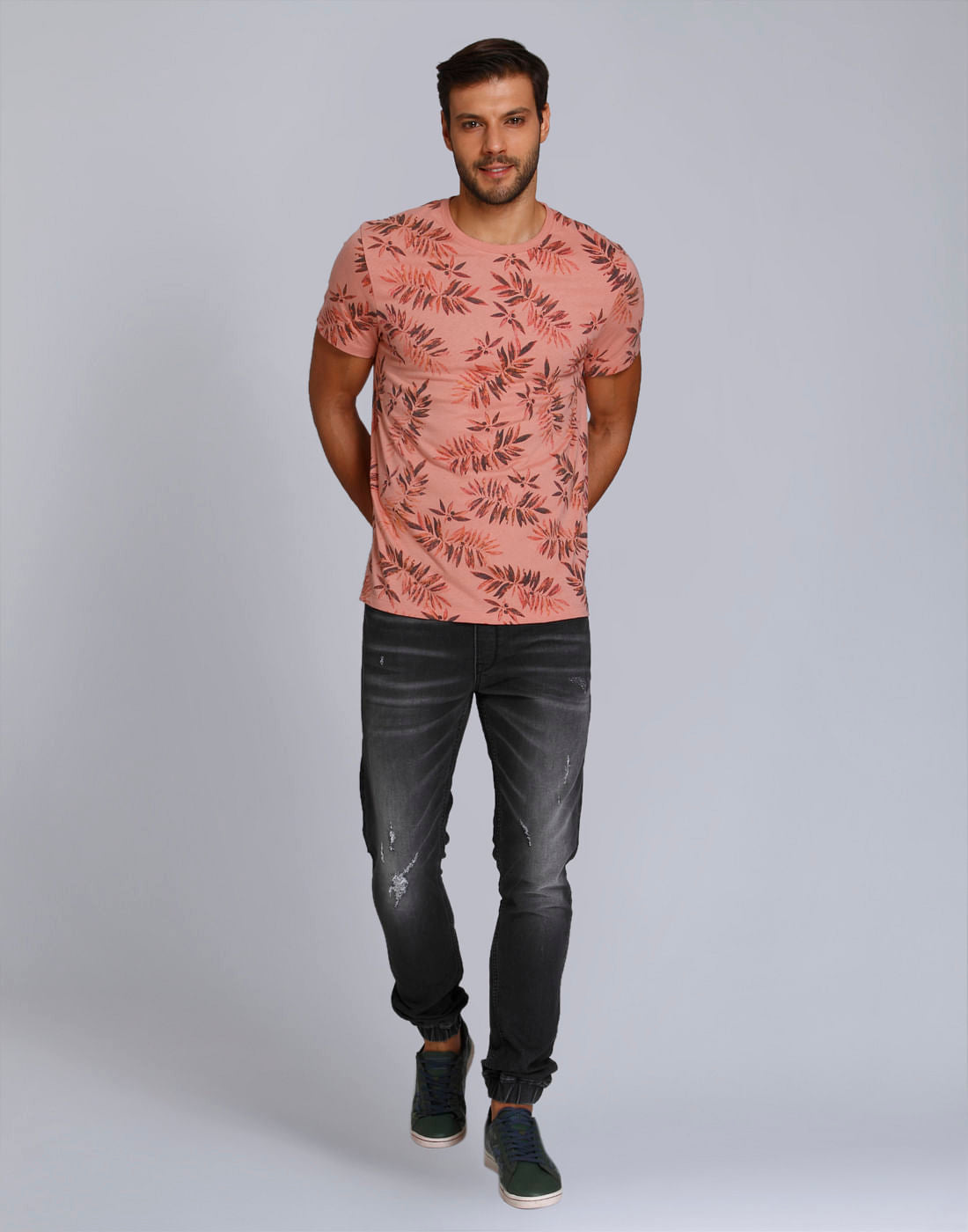 Peach Leaf Print Crew Neck T-Shirt