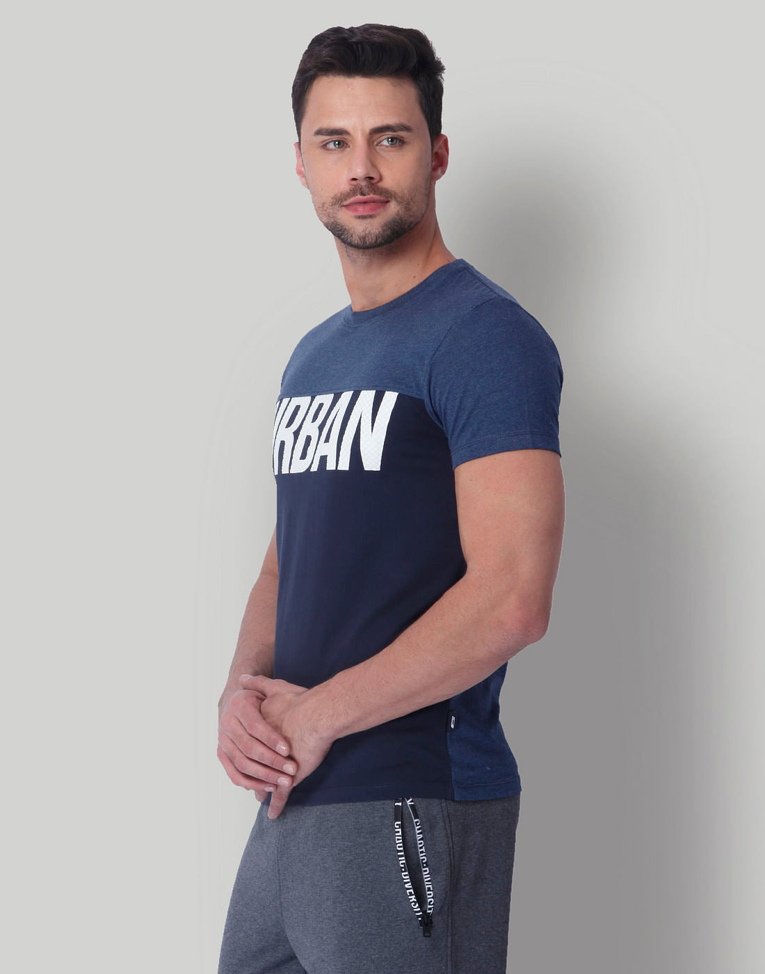Blue Colour Blocked Crew Neck T-Shirt