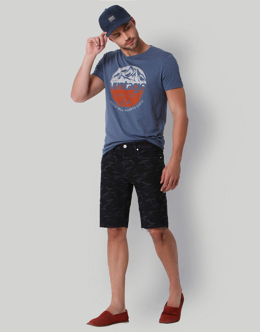 Blue Graphic Print Crew Neck T-Shirt
