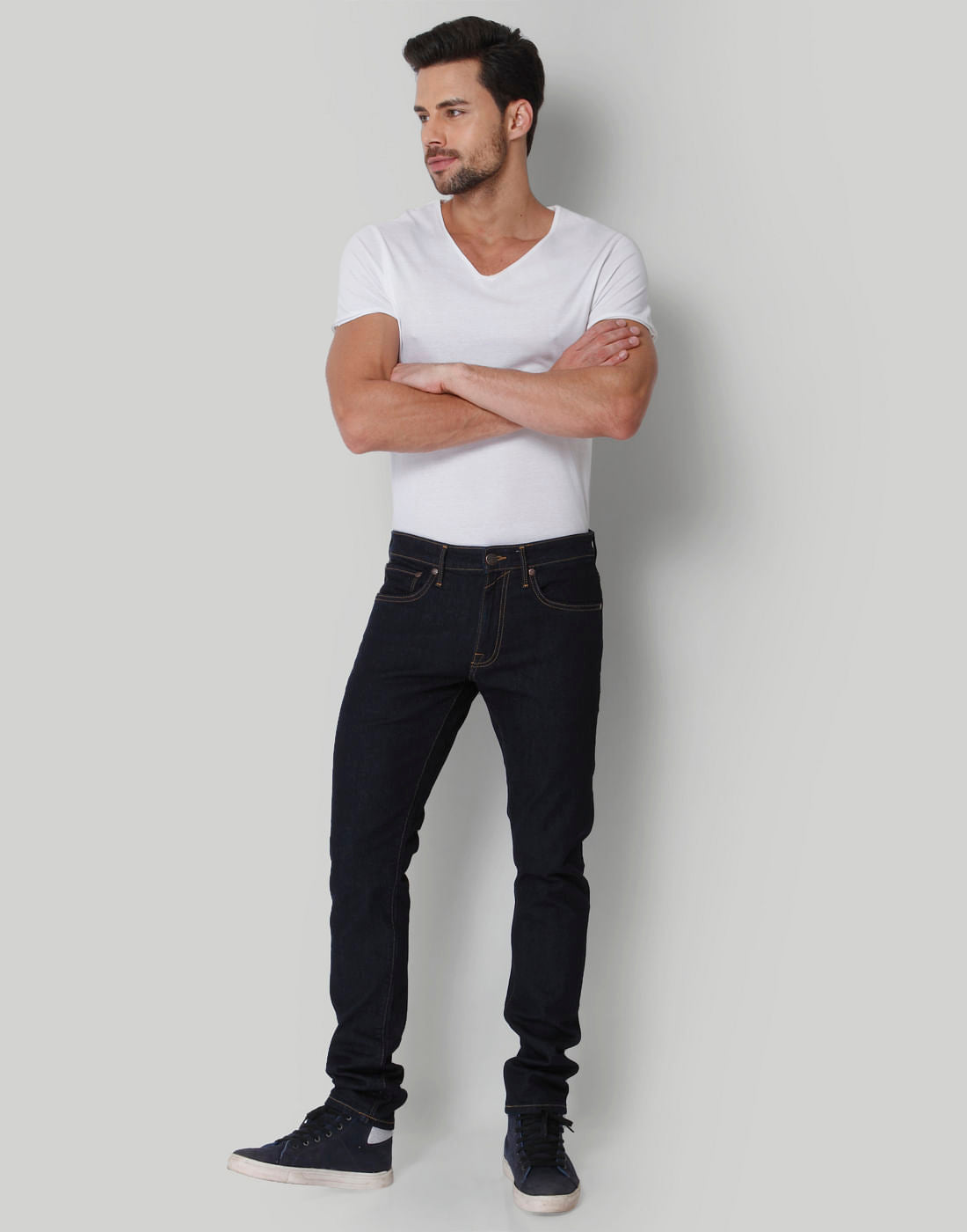 Blue Mid Rise Regular Fit Jeans