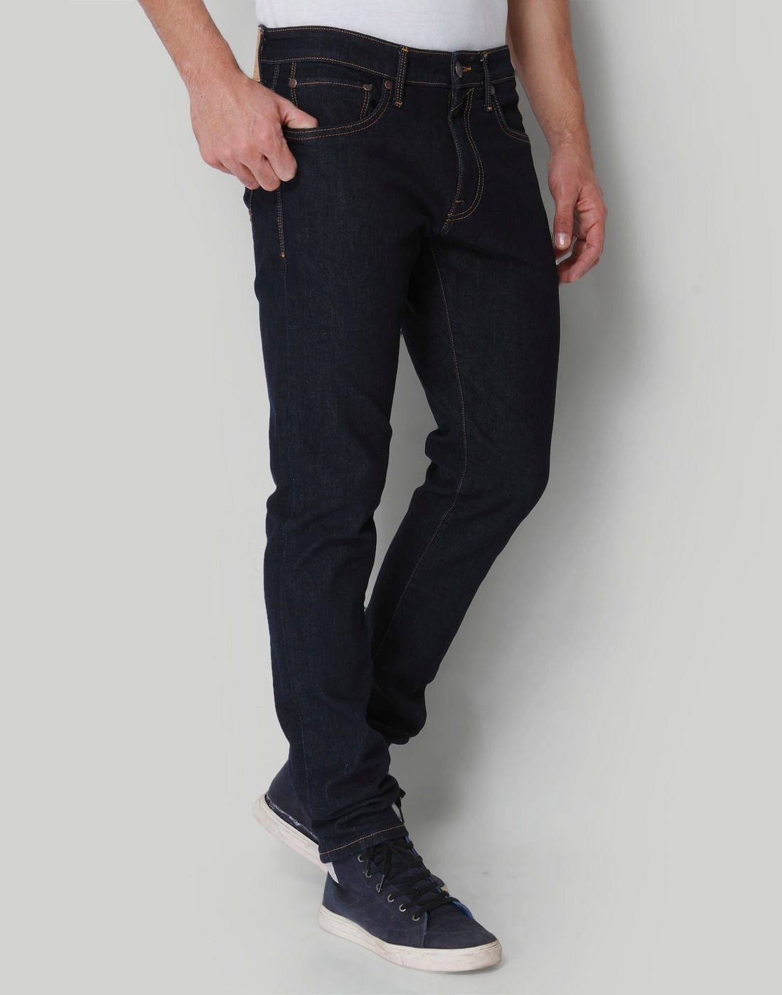 Blue Mid Rise Regular Fit Jeans