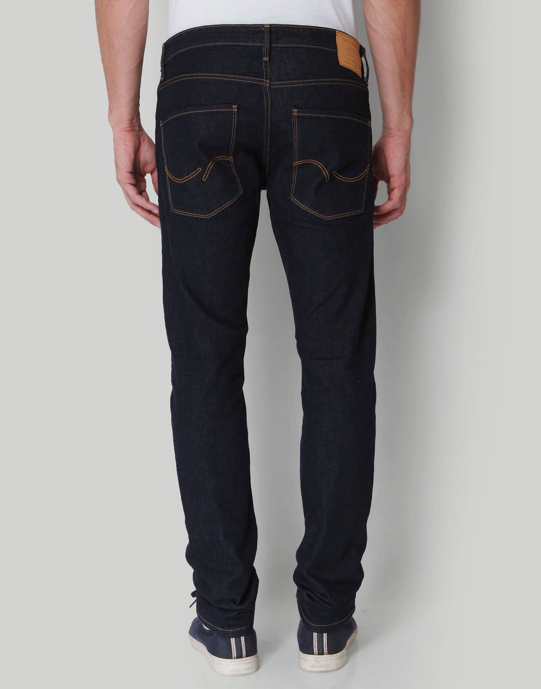 Blue Mid Rise Regular Fit Jeans