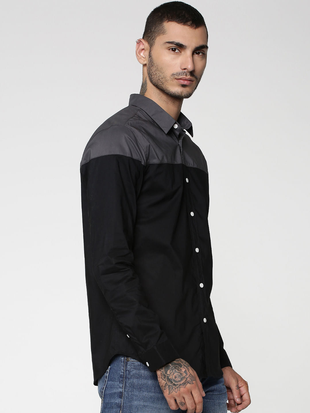 Black Colourblocked Full Sleeves Shirt