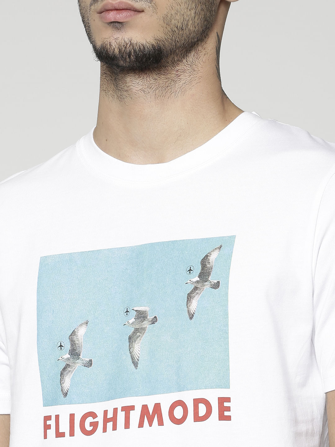White Graphic Print Slim Fit Crew Neck T-Shirt
