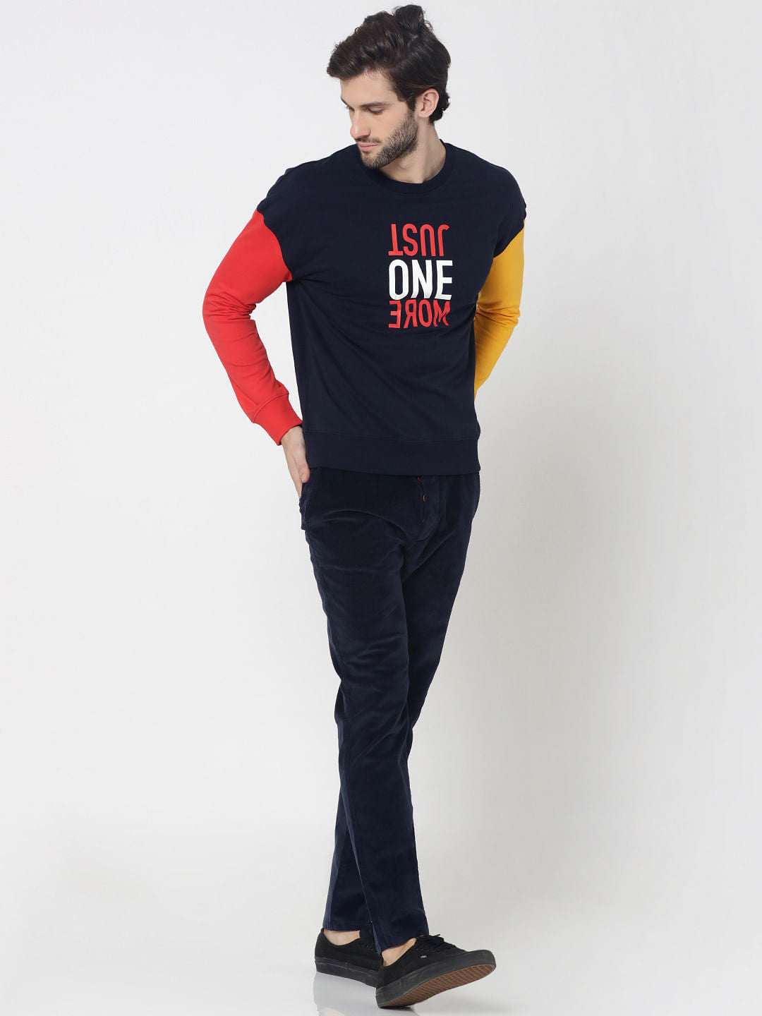 Dark Blue Colourblocked Slim Fit Sweatshirt