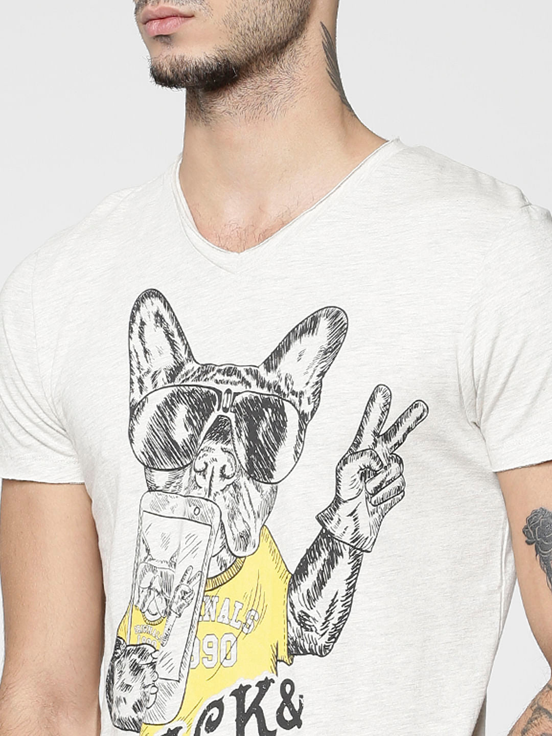 White Graphic Print Slim Fit V Neck T-Shirt