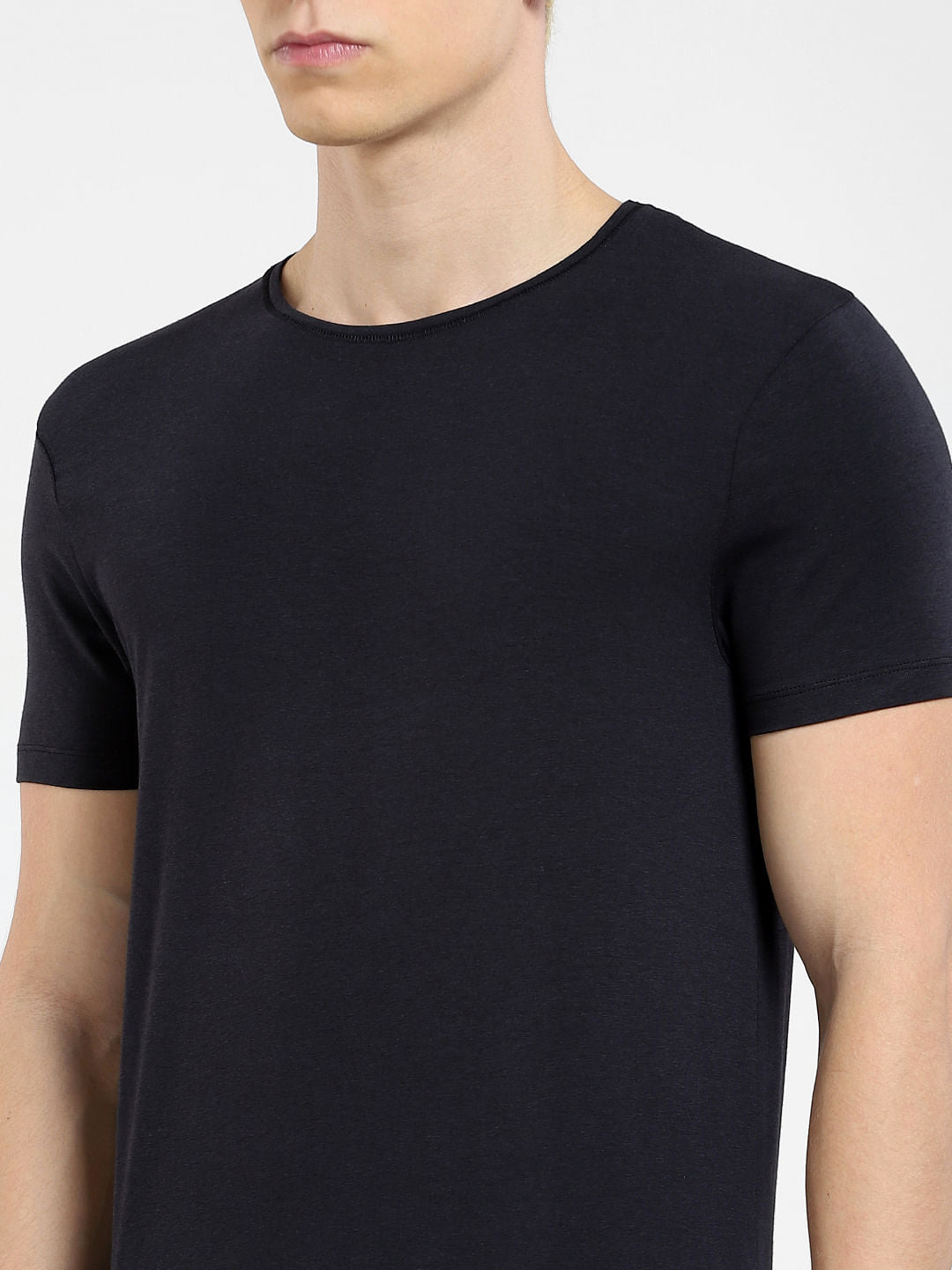 Black Crew Neck T-shirt