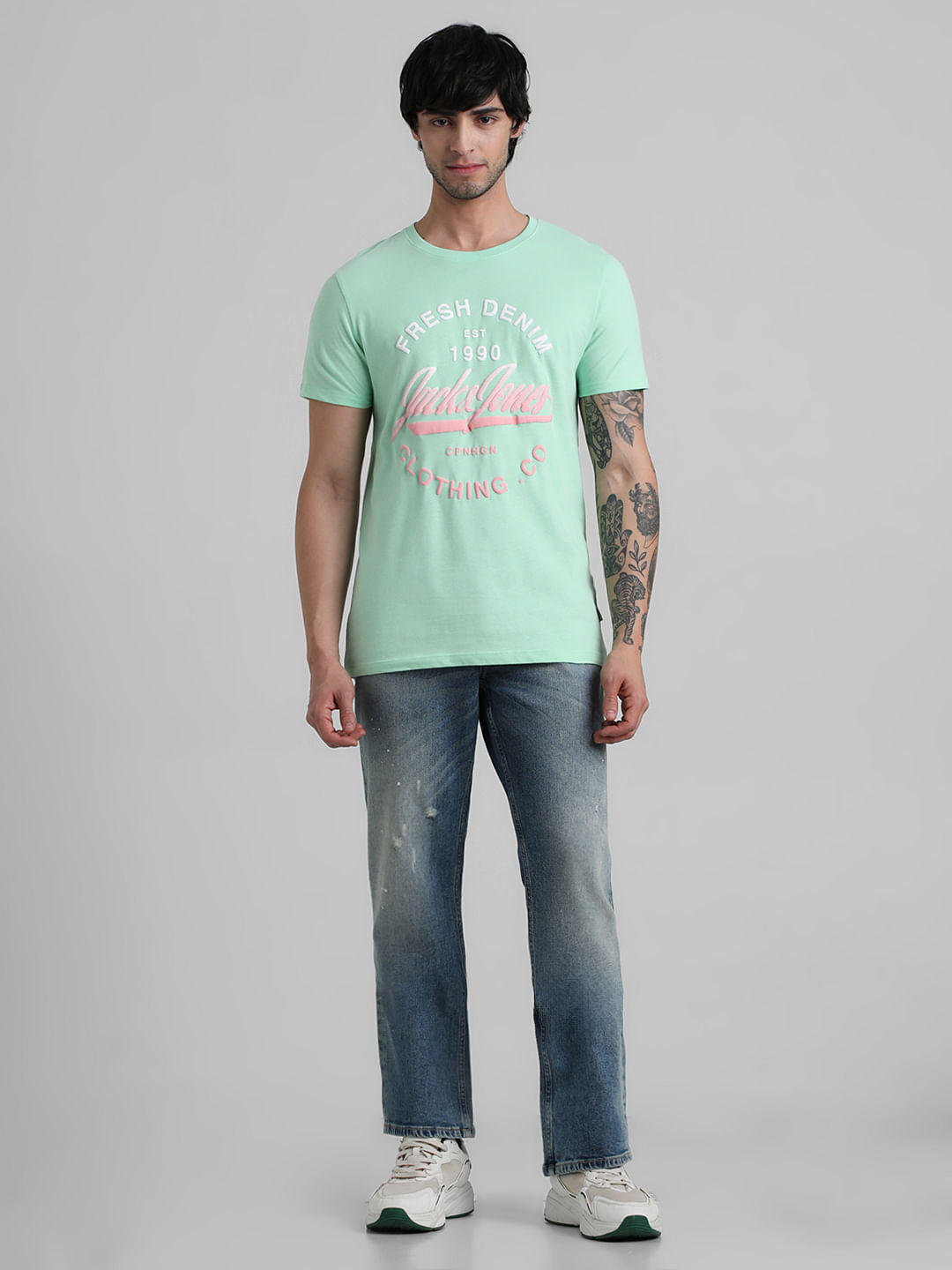 Green Logo Text Crew Beck T-shirt