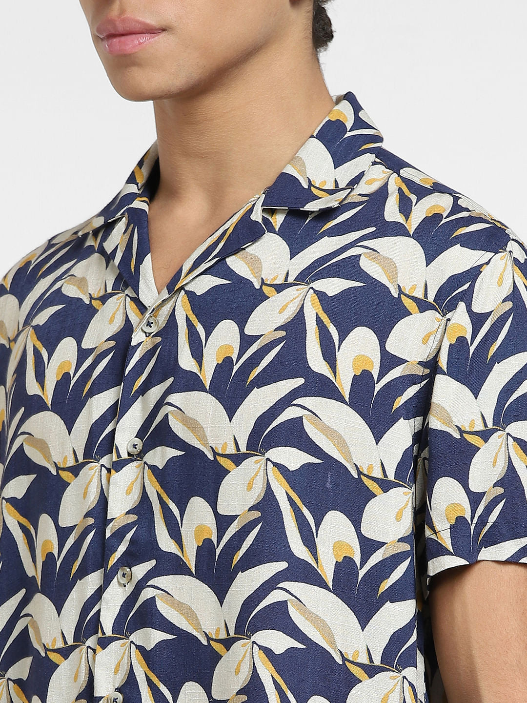 Dark Blue Printed Short Sleeves Shirt