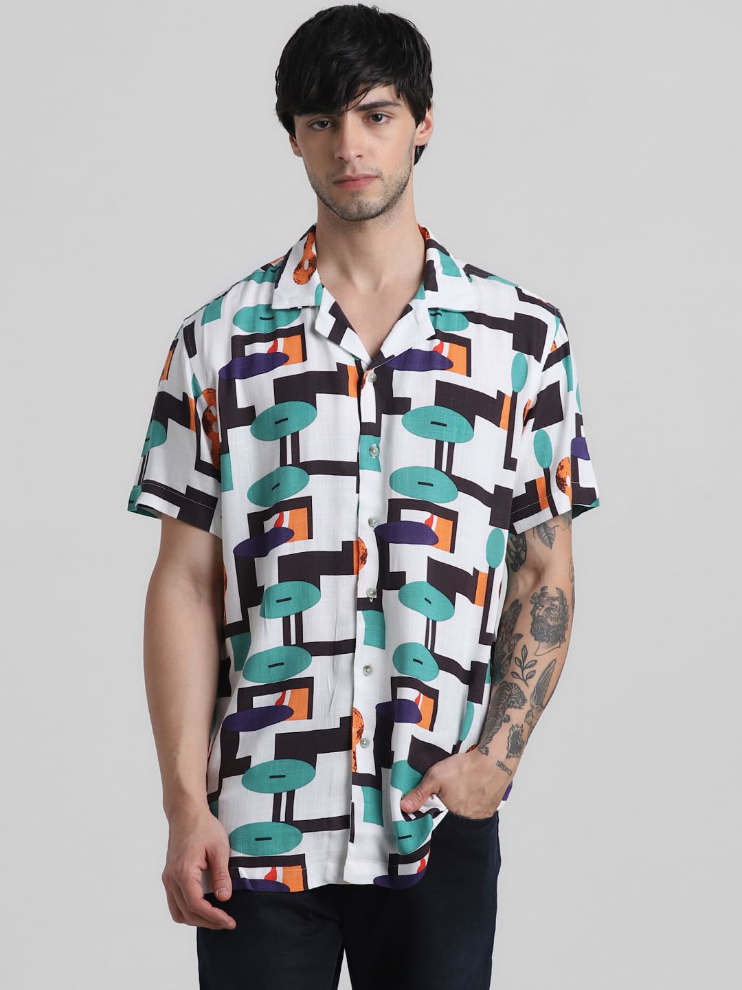 Green Printed Short Sleeves Shirt