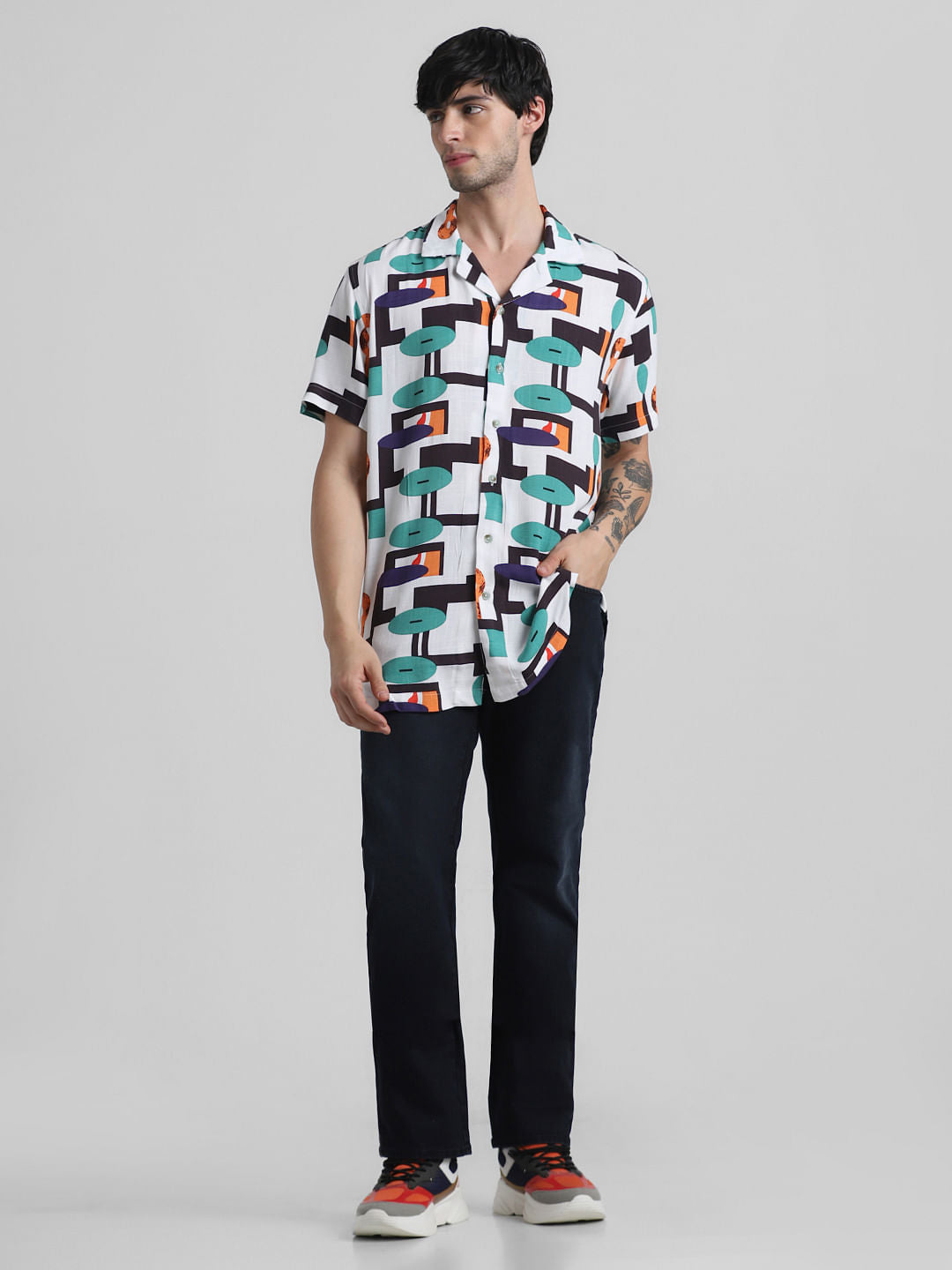 Green Printed Short Sleeves Shirt