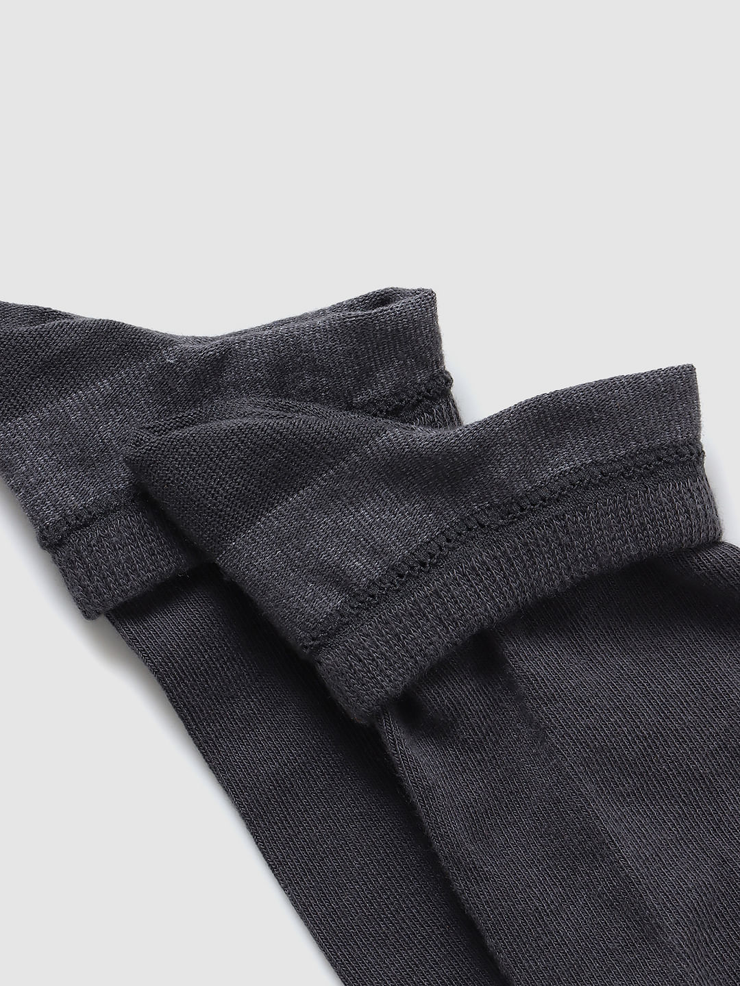 Pack of 3 Solid Mid Length Socks