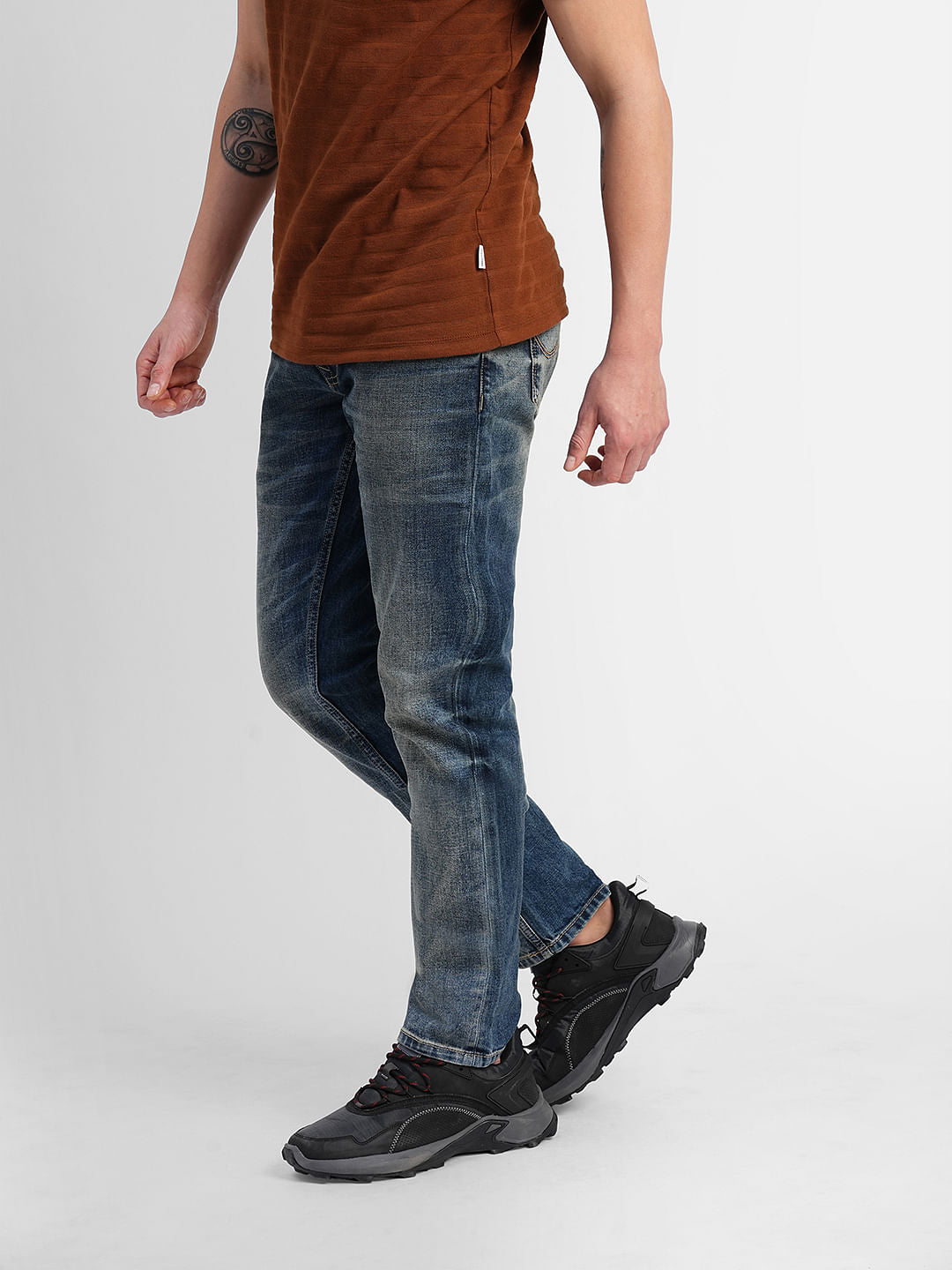 Blue Low Rise Tim Anti Fit Jeans