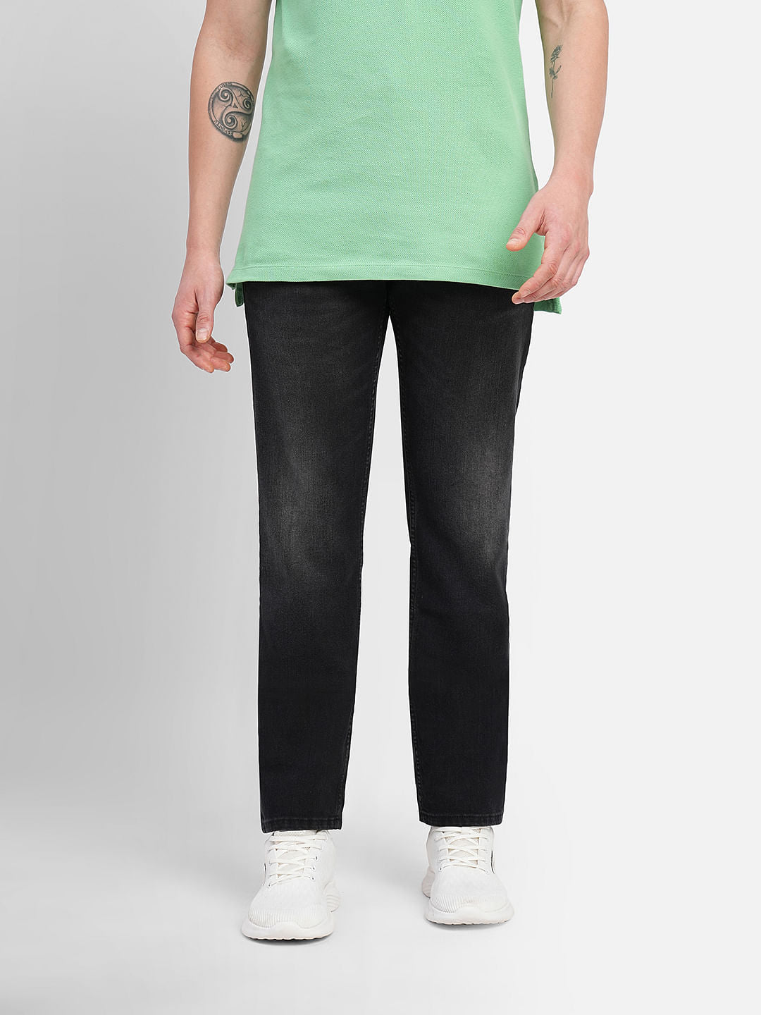 Black Mid Rise Clark Straight Fit Jeans