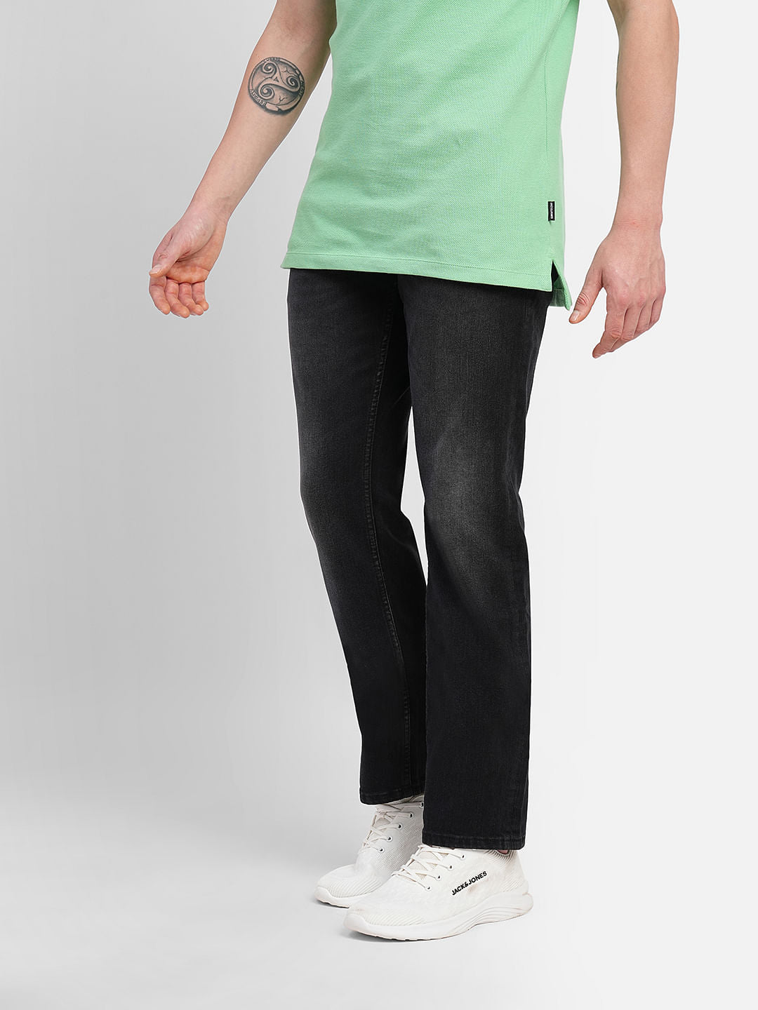 Black Mid Rise Clark Straight Fit Jeans