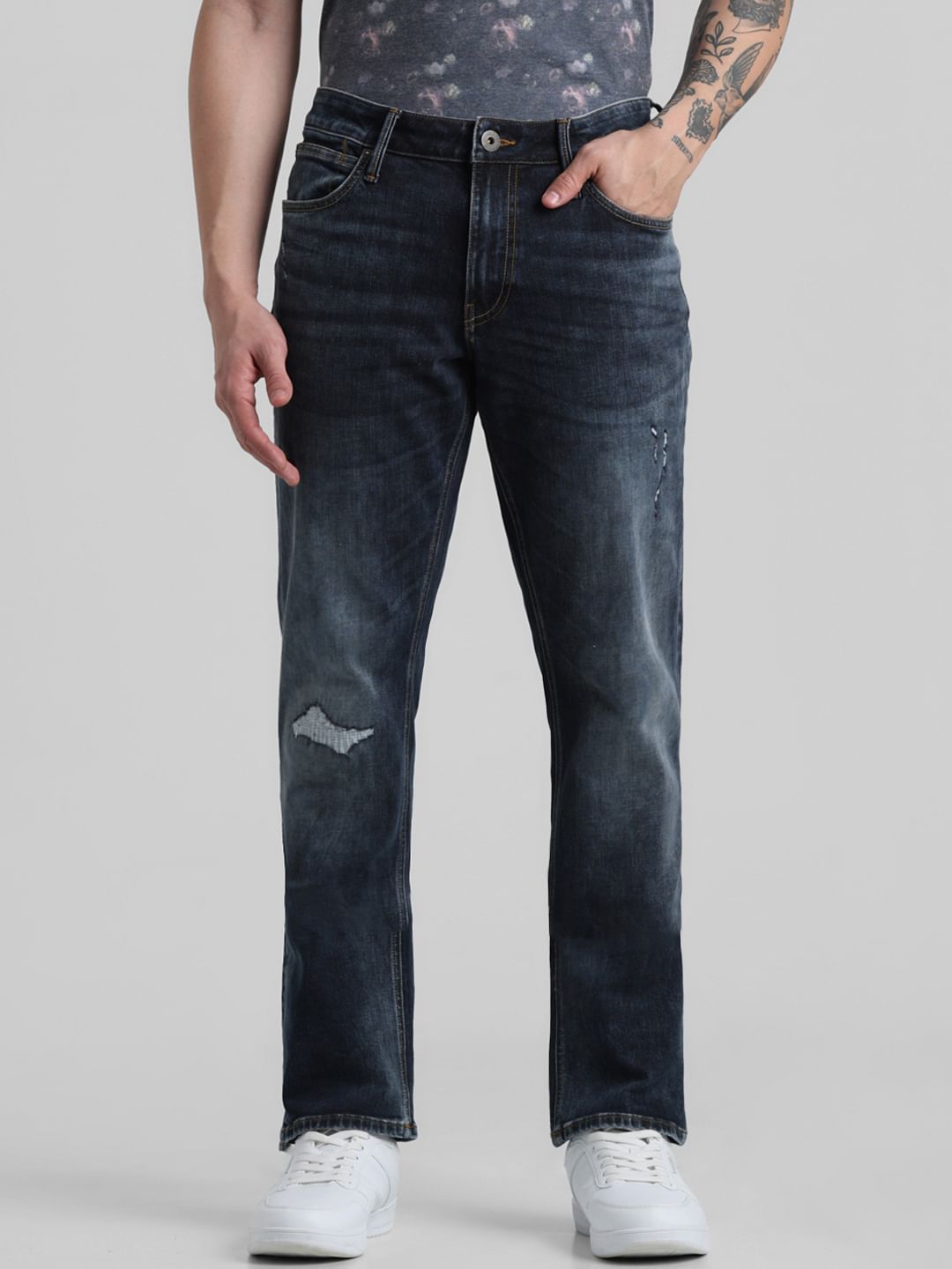 Distressed Low Rise Regular Fit Jeans