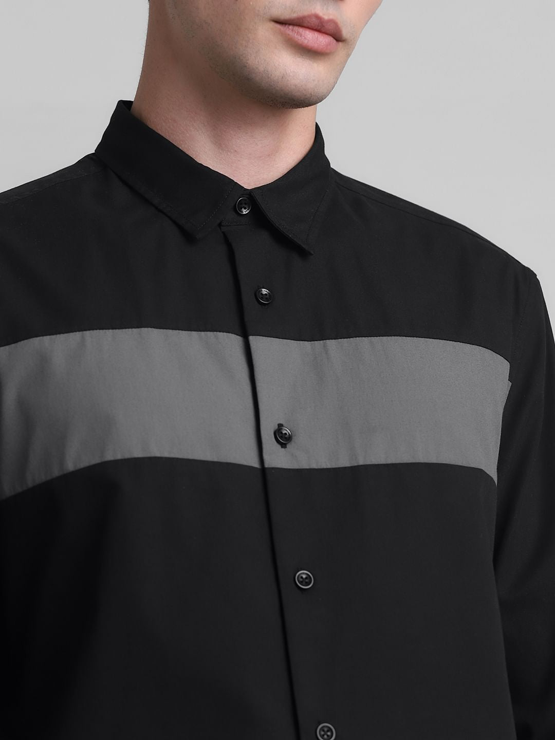 Black Colourblocked Full Sleeves Shirt