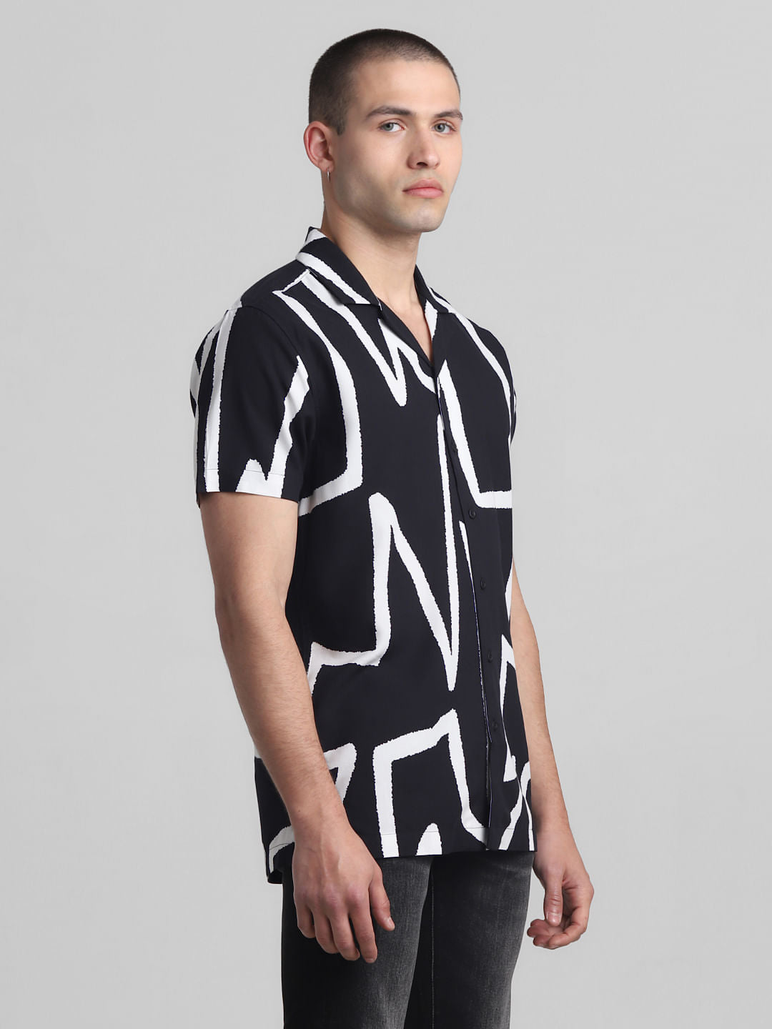 Black Abstract Print Short Sleeves Shirt
