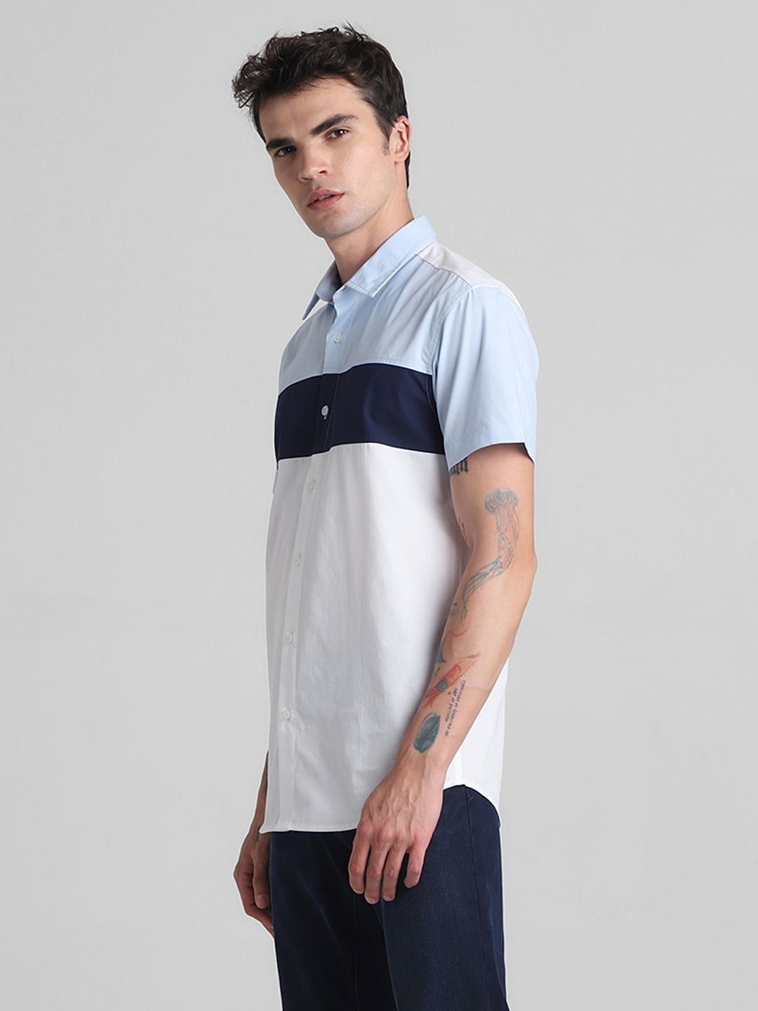 Blue Colourblocked Short Sleeves Shirt