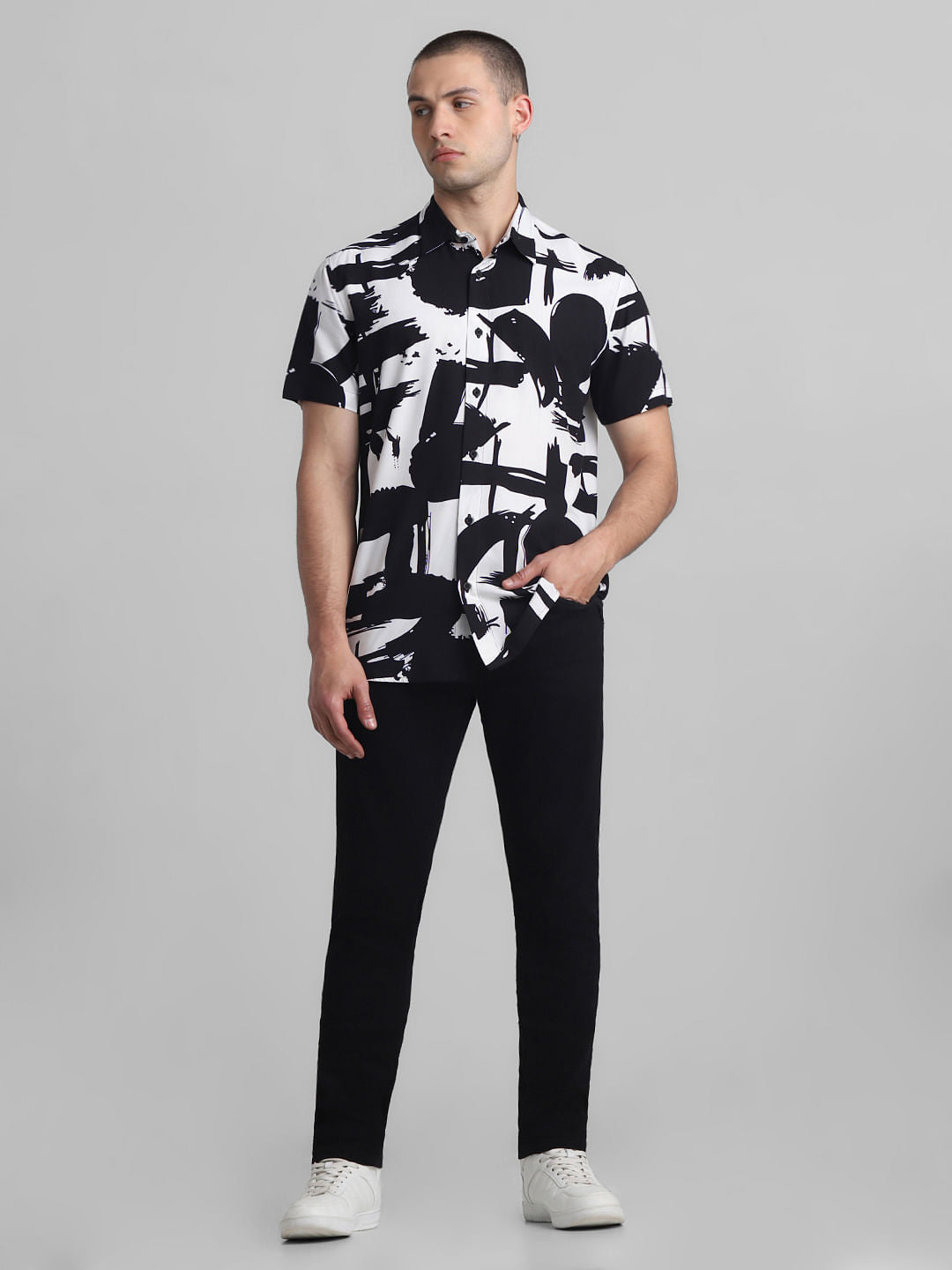 Black Abstract Print Short Sleeves Shirt