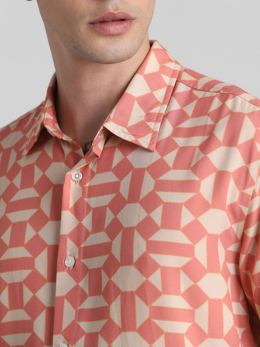 Coral printed Short Sleeves Shirt