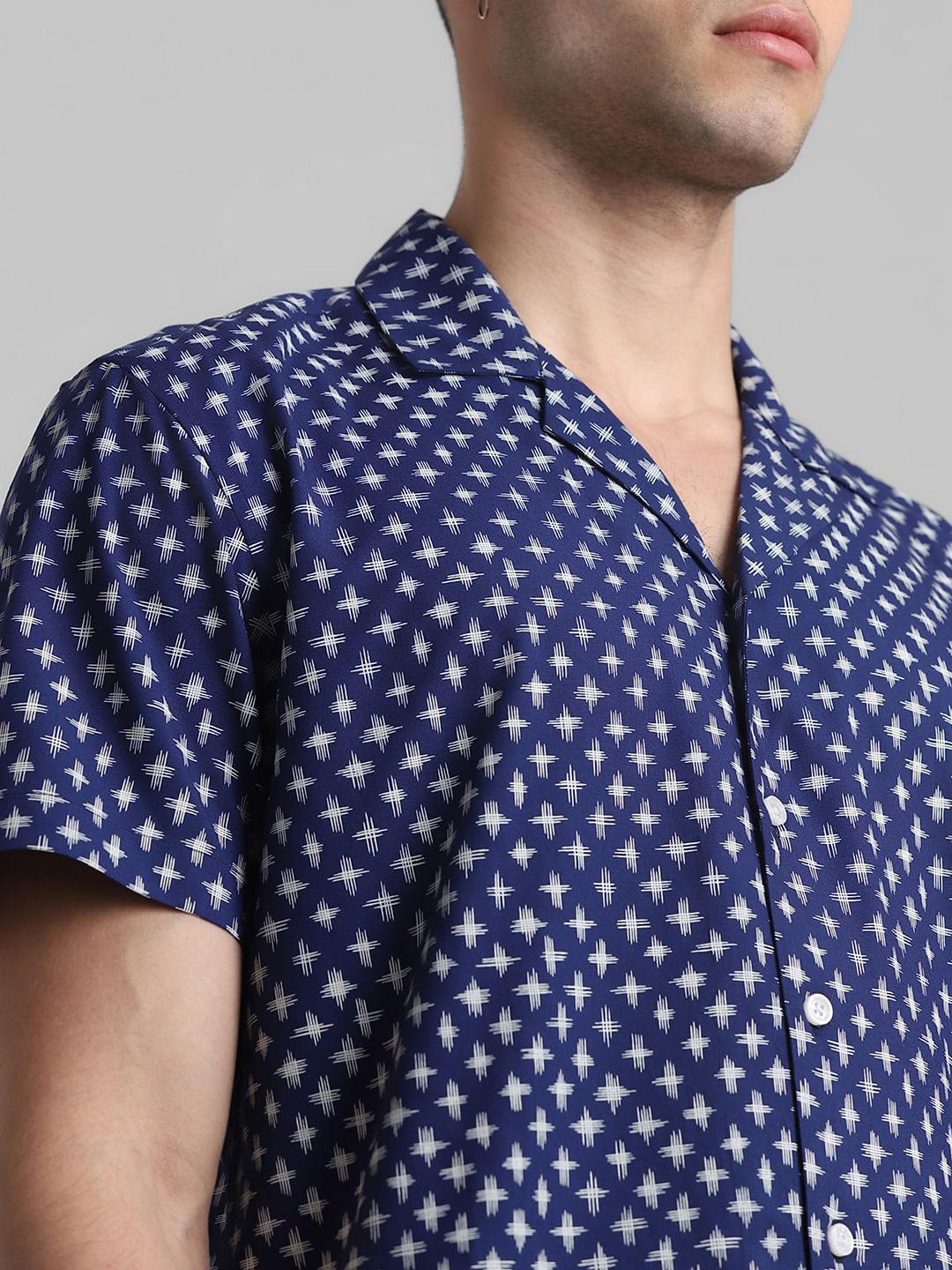 Blue Printed Short Sleeves Shirt