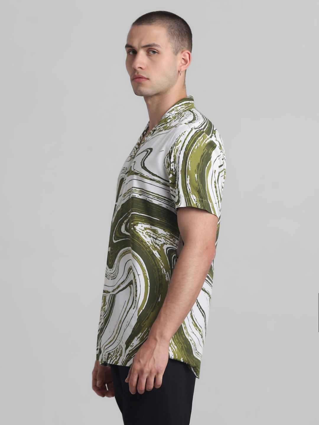 Green Abstract Print Short Sleeves Shirt