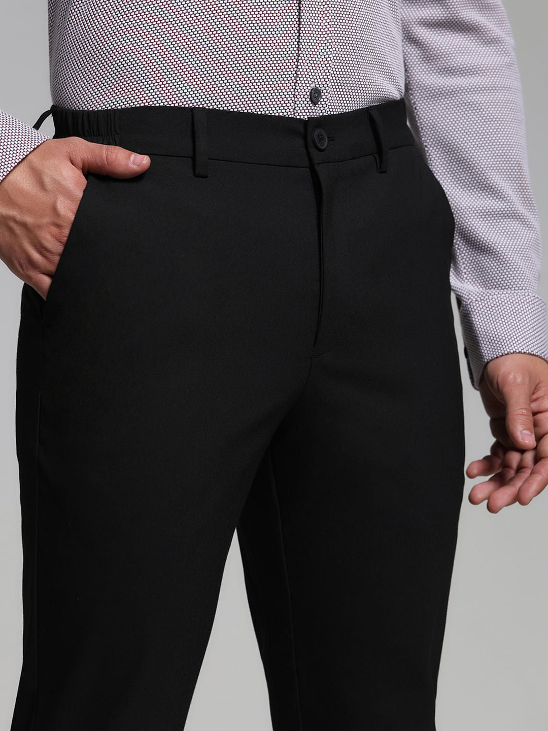Black Mid Rise Slim Fit Pants
