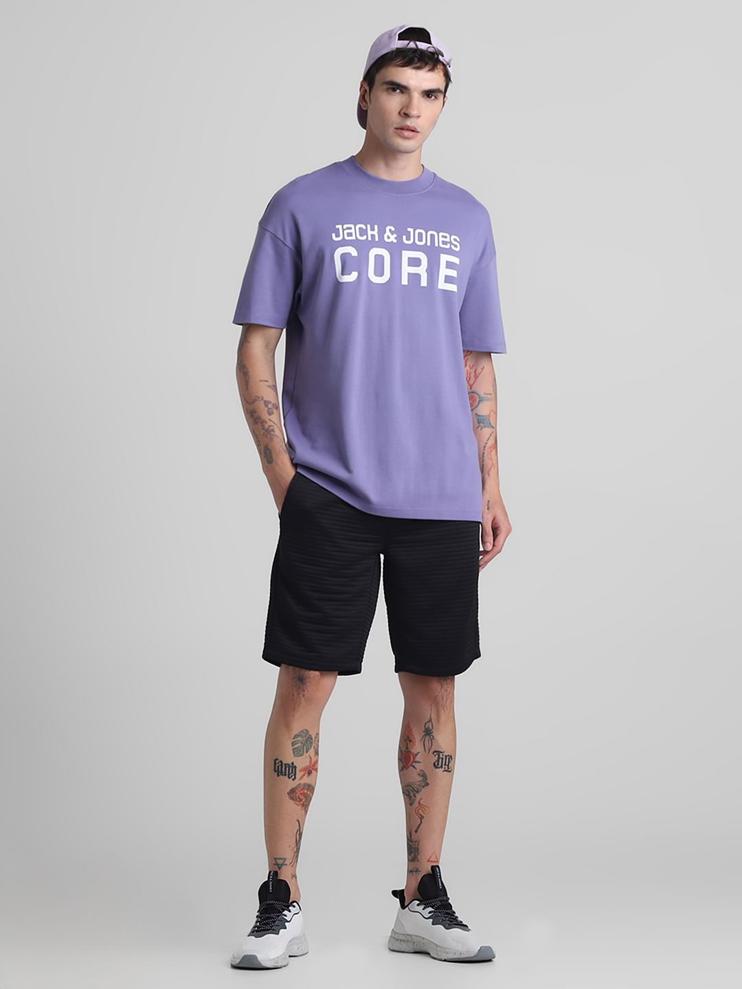 Black Mid Rise Textured Shorts