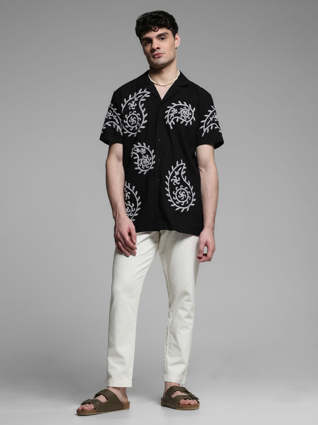 Off-White Mid Rise Regular Fit Pants