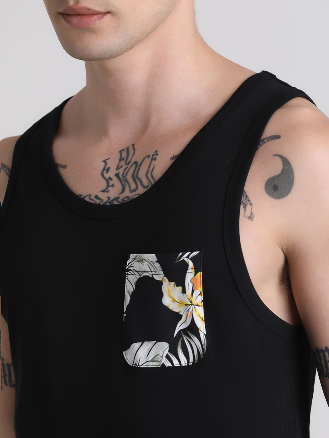 Black Tropical Print Pocket Vest