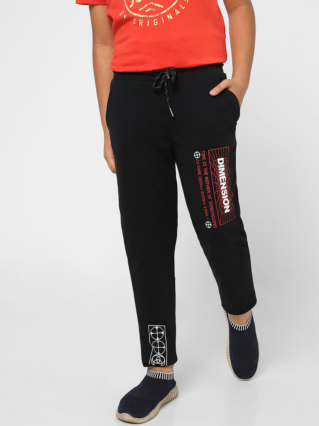 BOYS Black Mid Rise Printed Sweatpants
