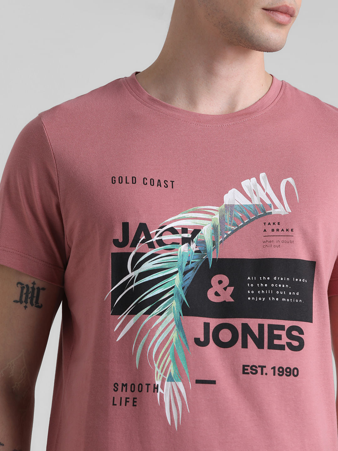 Pink Graphic Print Crew Neck T-shirt