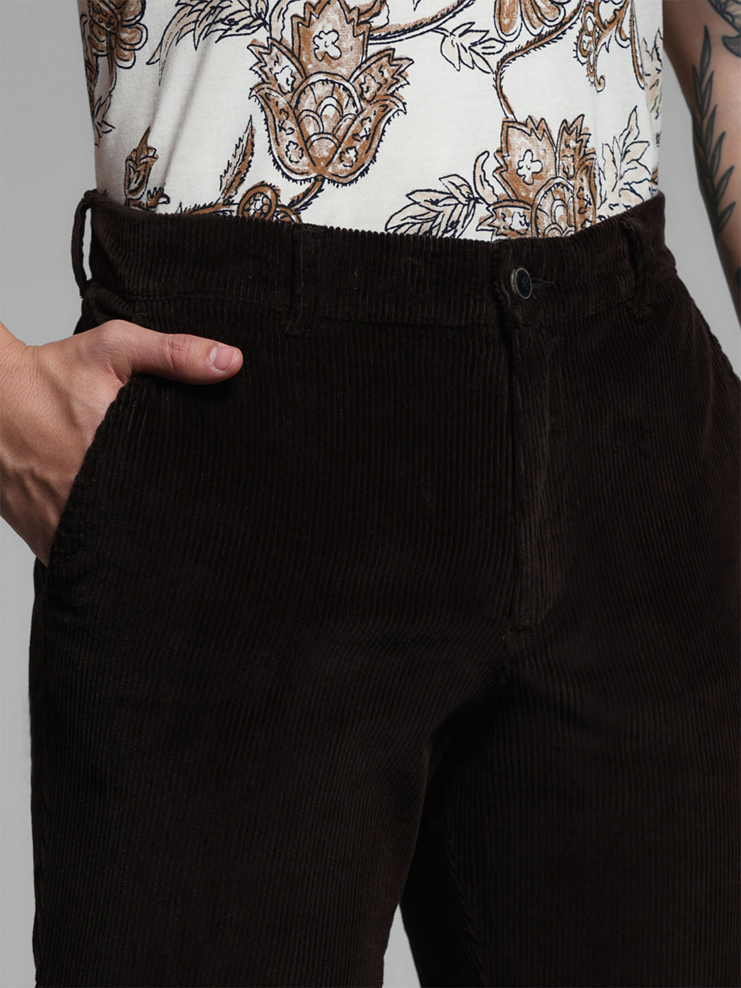 DARK BROWN CORDUROY CHINOS