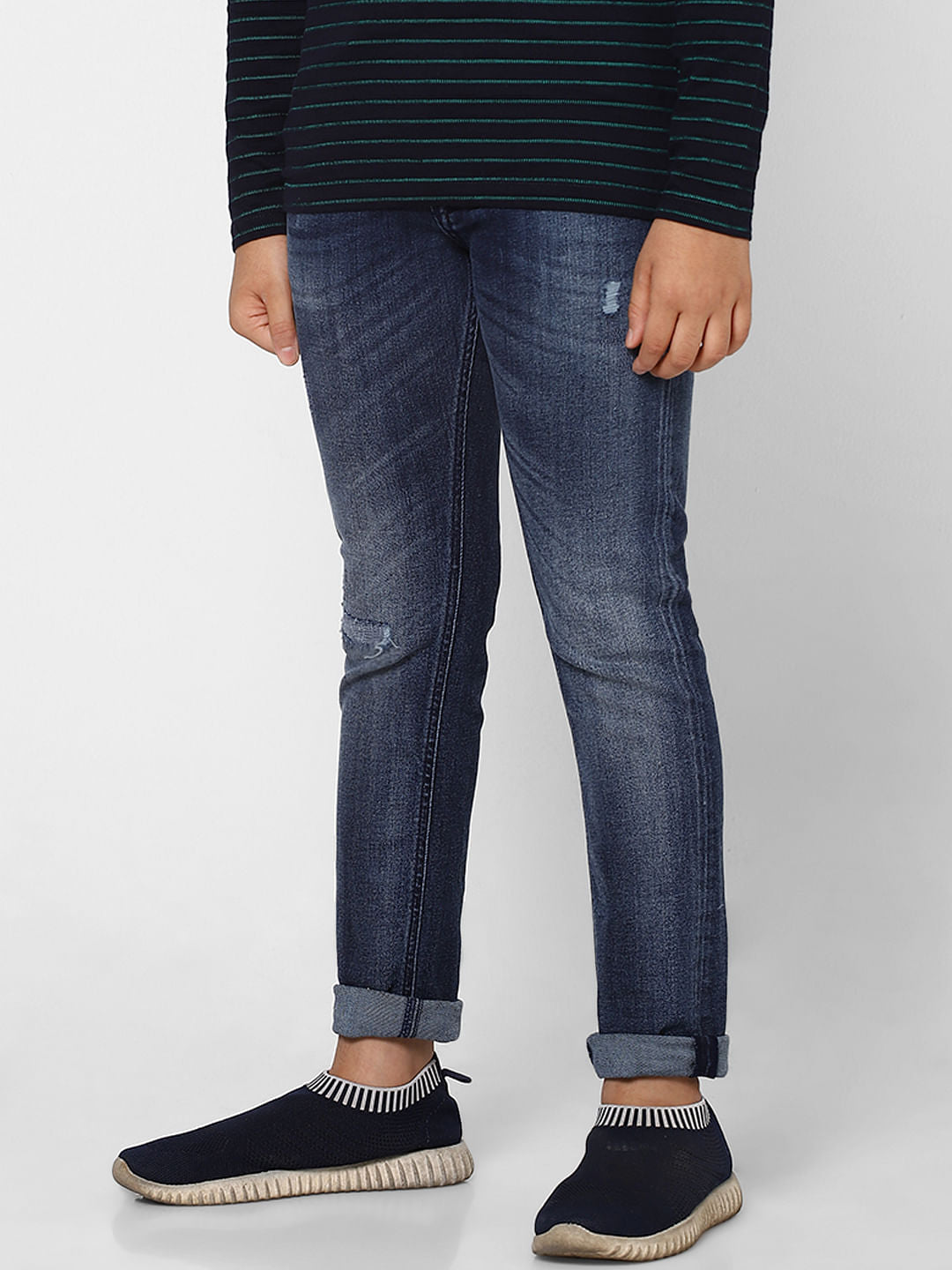 BOYS Blue Mid Rise Clark Straight Fit Ripped Jeans