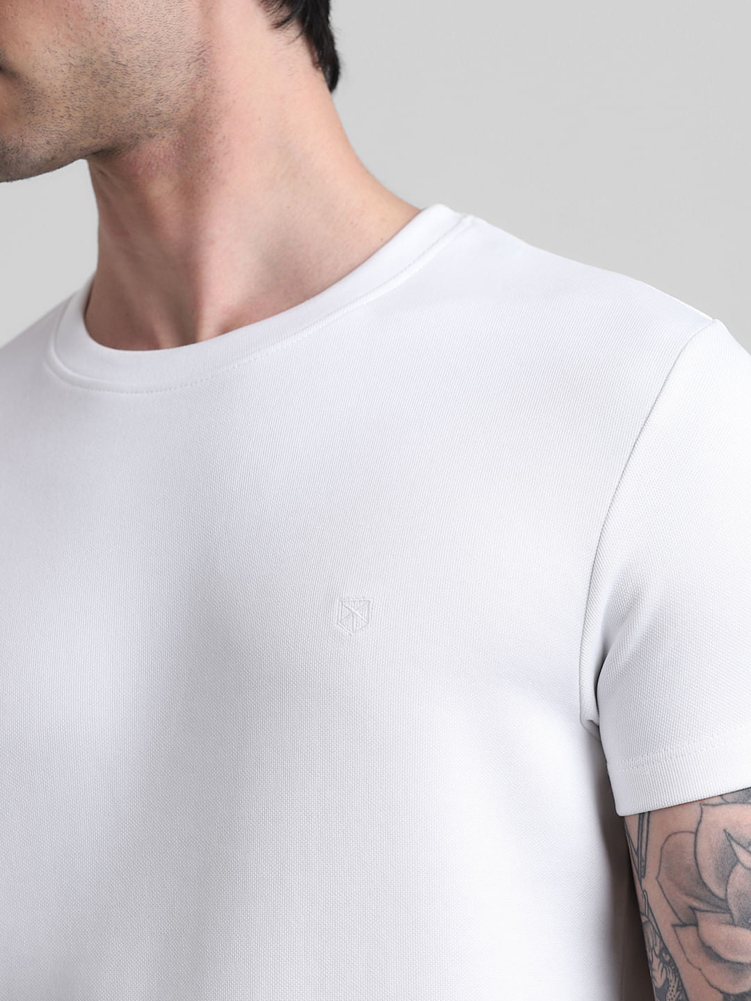 White Pique Knit Crew Neck T-shirt