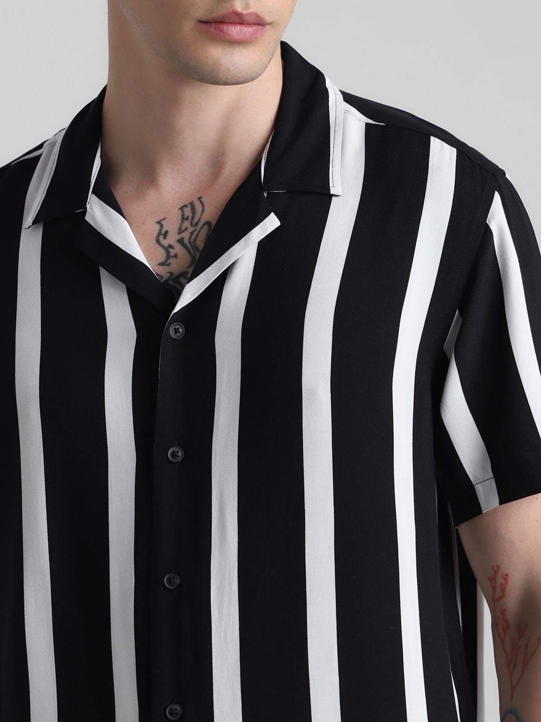 Black Striped Short Sleeves Shirt