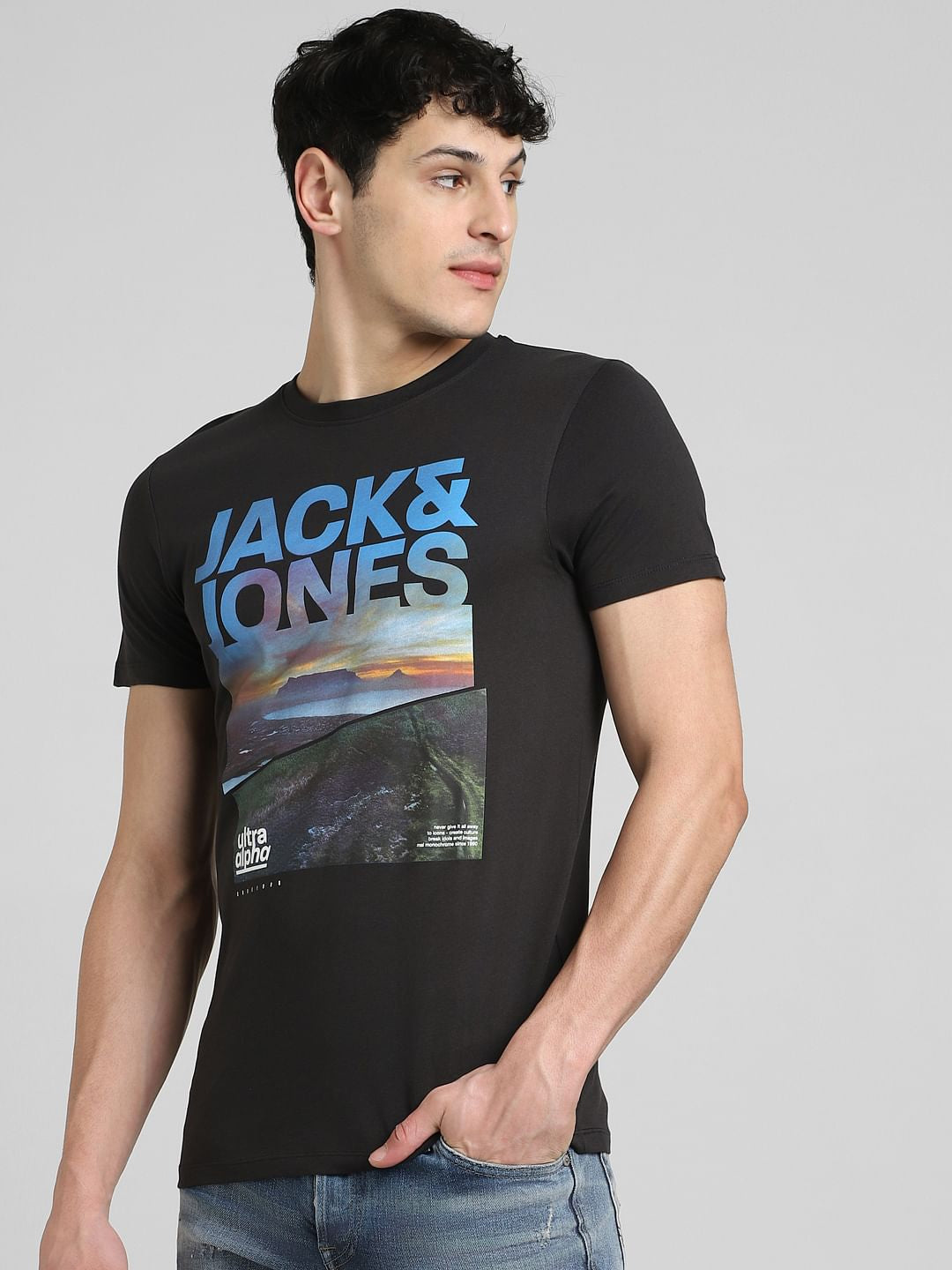 Black Graphic Print Crew Neck T-shirt