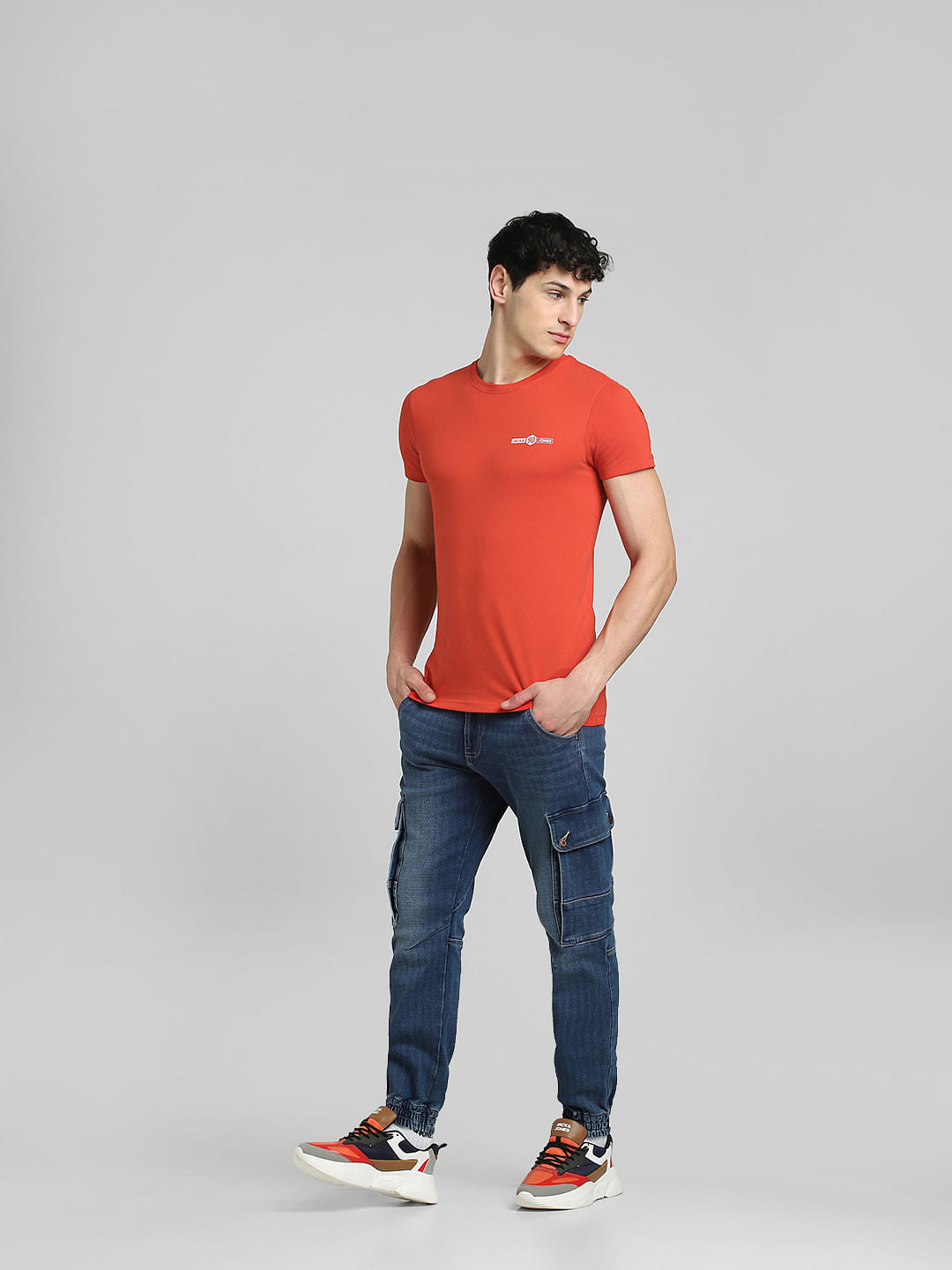 Red Crew Neck T-shirt