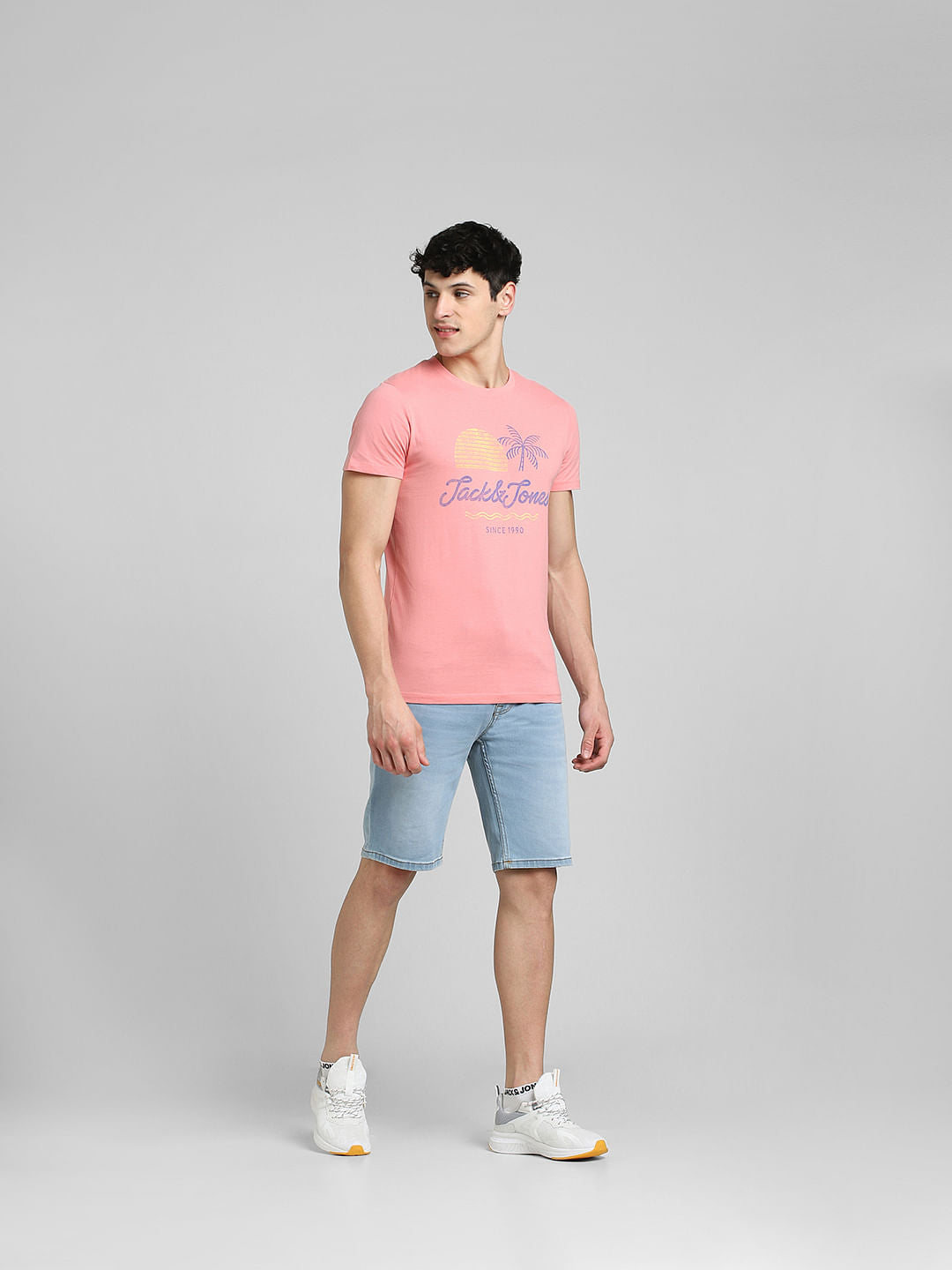 Pink Graphic Print Crew Neck T-shirt