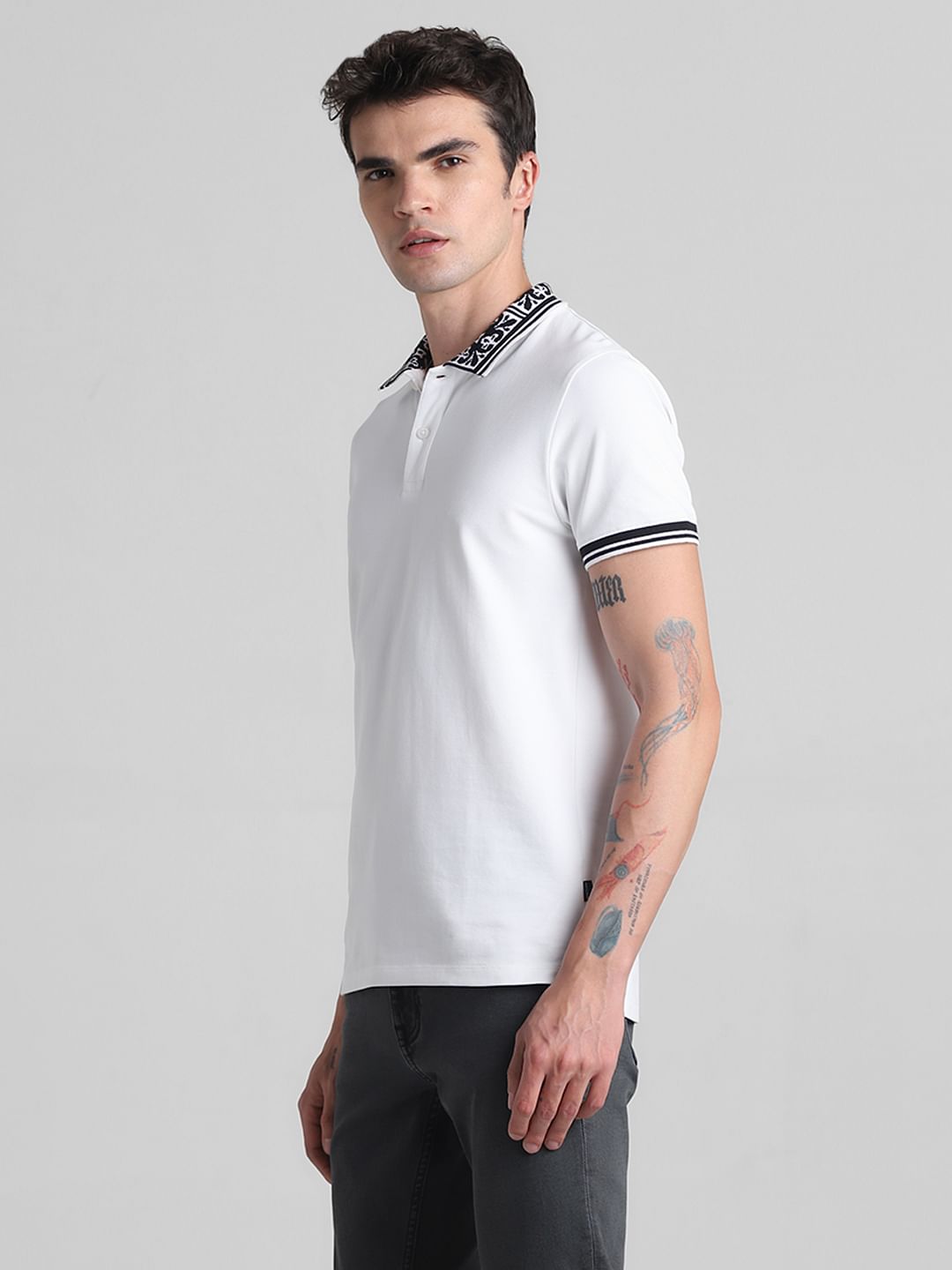 White Printed Collar Polo T-shirt